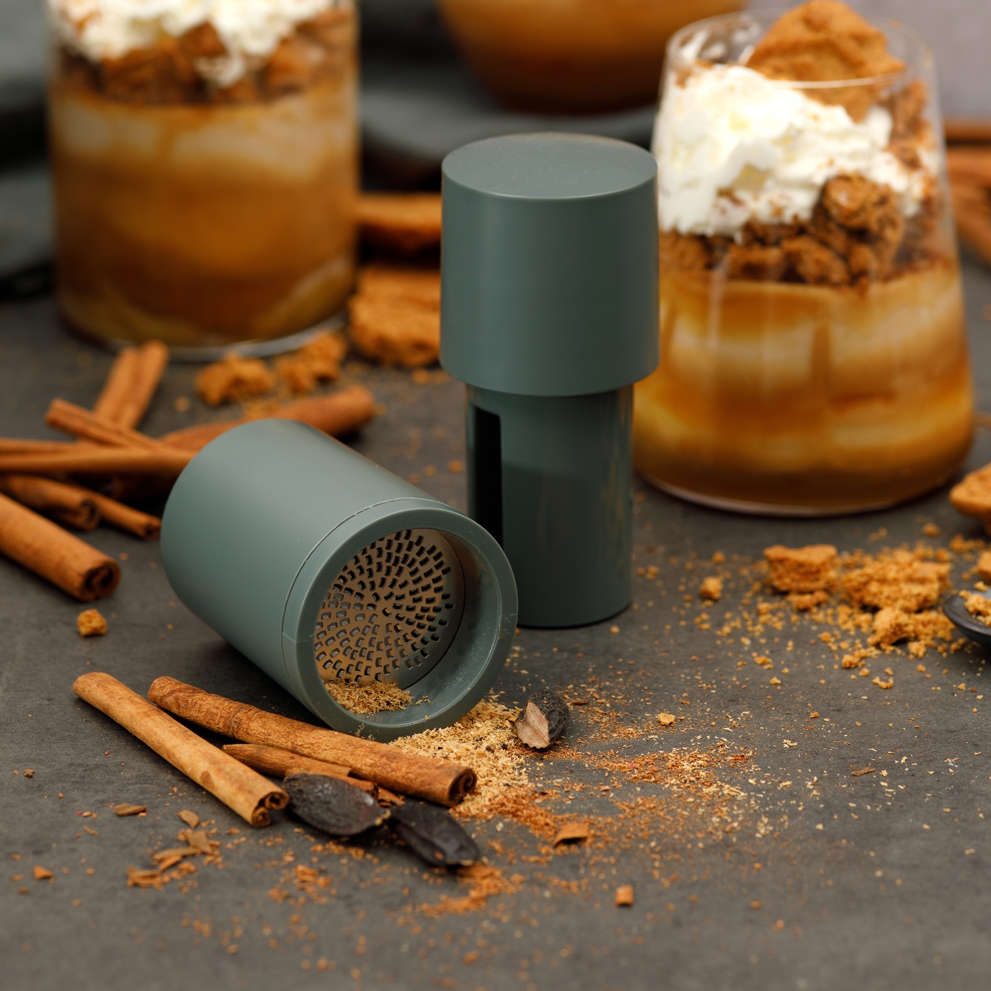 Microplane - Muskatmühle 2in1 - Eycalyptus Green Microplane - Muskatmühle 2in1 - Eycalyptus Green