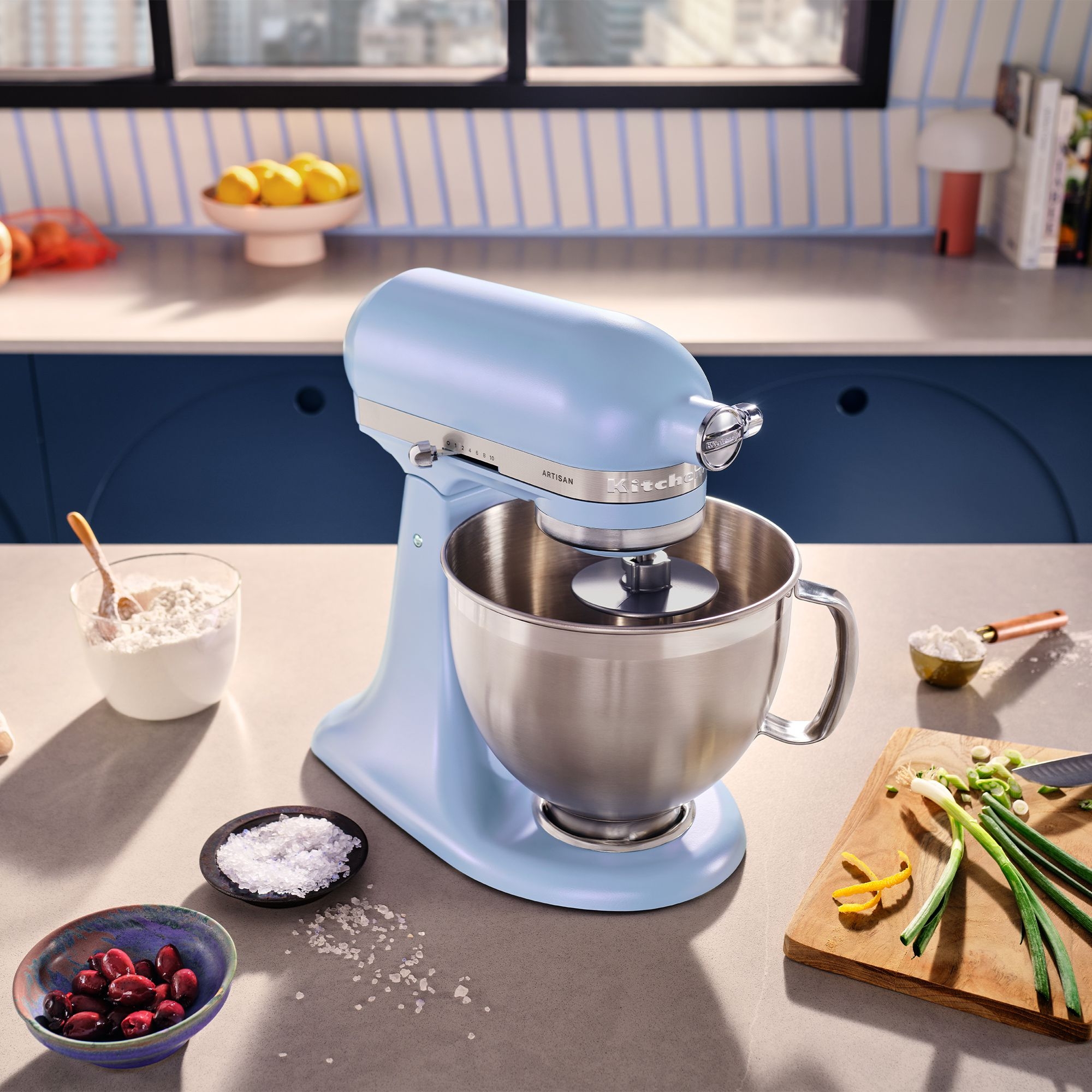 KitchenAid - Artisan Stand Mixer 5KSM195PS - Blue Salt KitchenAid - Artisan Stand Mixer 5KSM195PS - Blue Salt