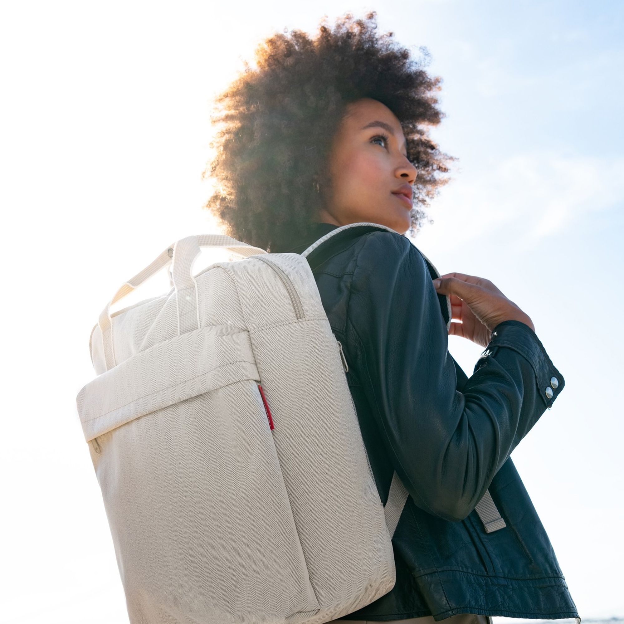 reisenthel - allday backpack m - herringbone sand