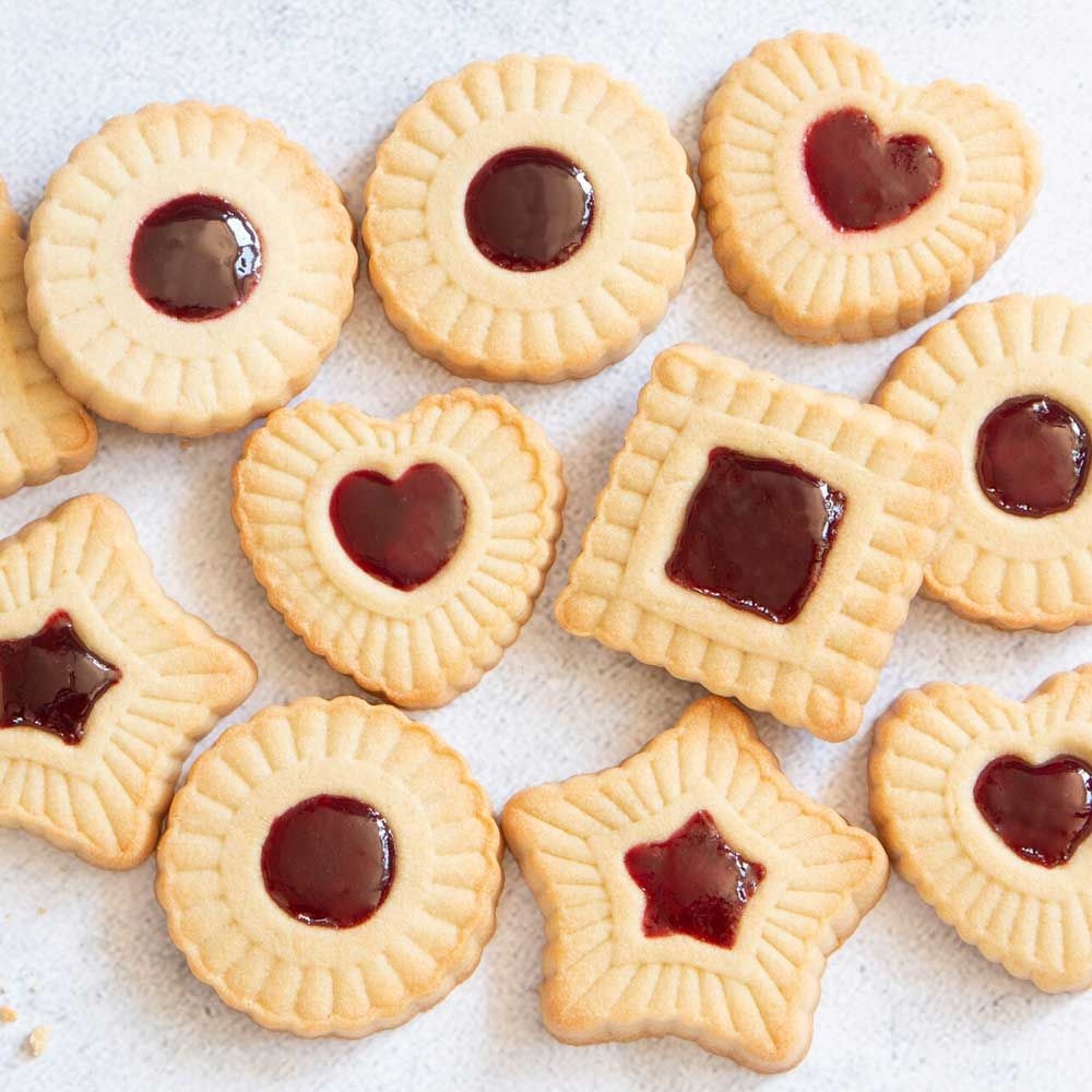 Städter - Cookie cutter with ejector - corrugated heart - with embossing and ejector