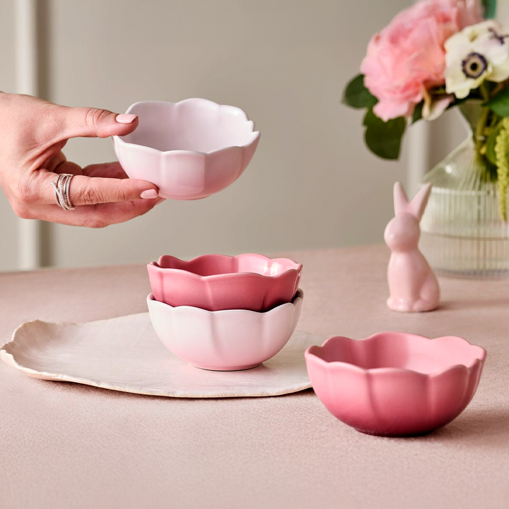 Le Creuset - Set of 4 Flower Bowls | Pink