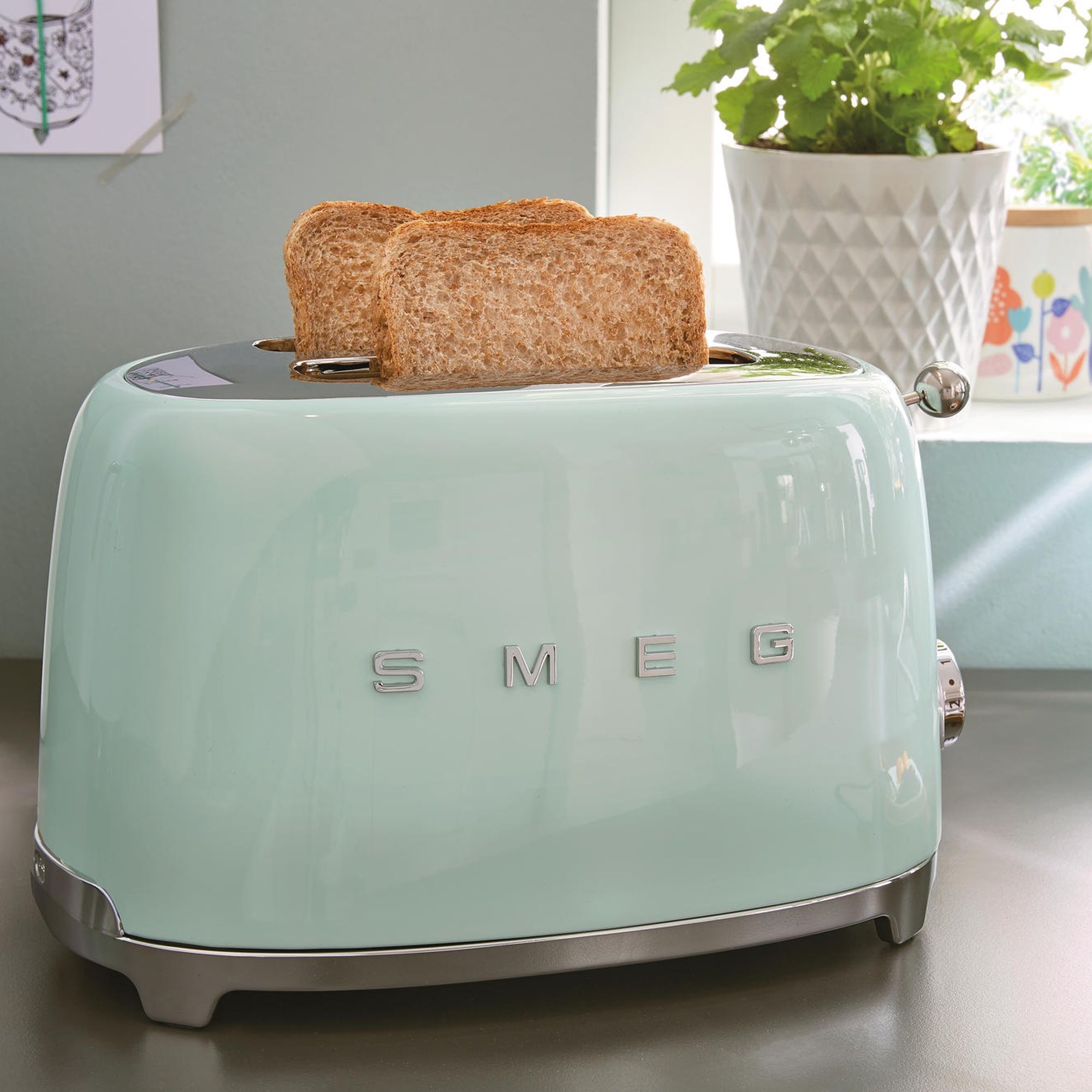 Smeg - 2-slices toaster compact TSF01 - pastel green Smeg - 2-slices toaster compact TSF01 - pastel green