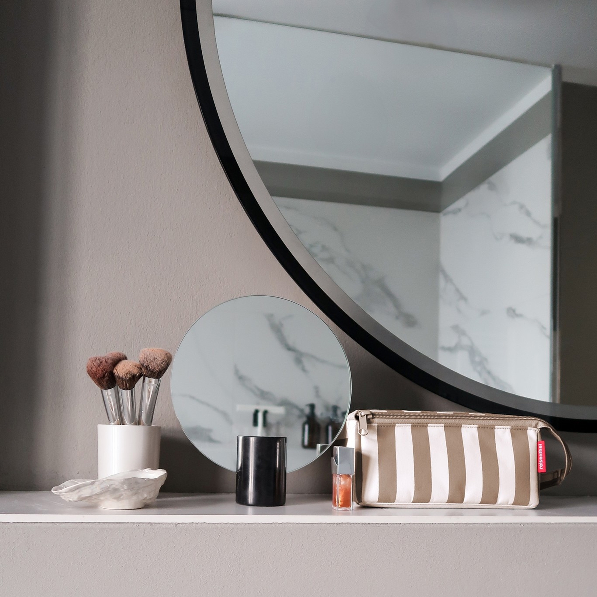 reisenthel - fold case - summerstripes coffee