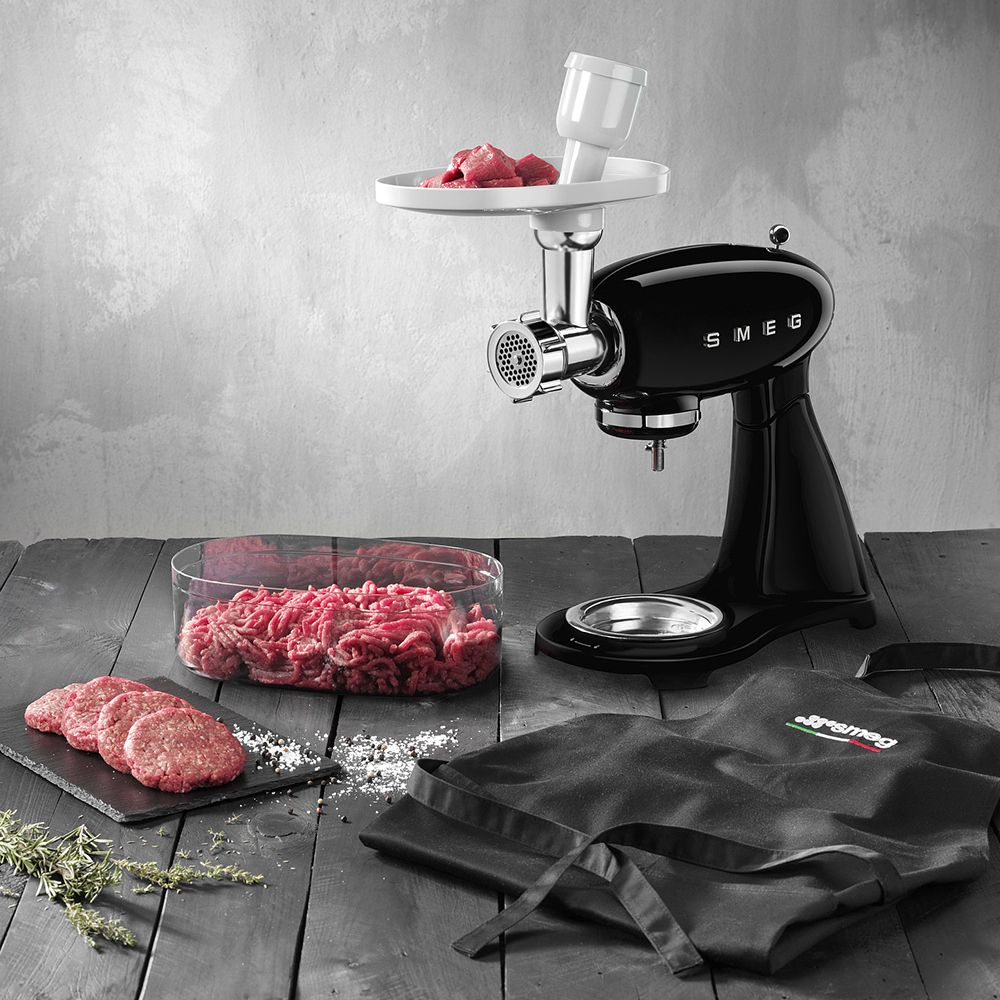 Smeg - Küchenmaschine SMF03 - Full-Color - Schwarz Smeg - Küchenmaschine SMF03 - Full-Color - Schwarz