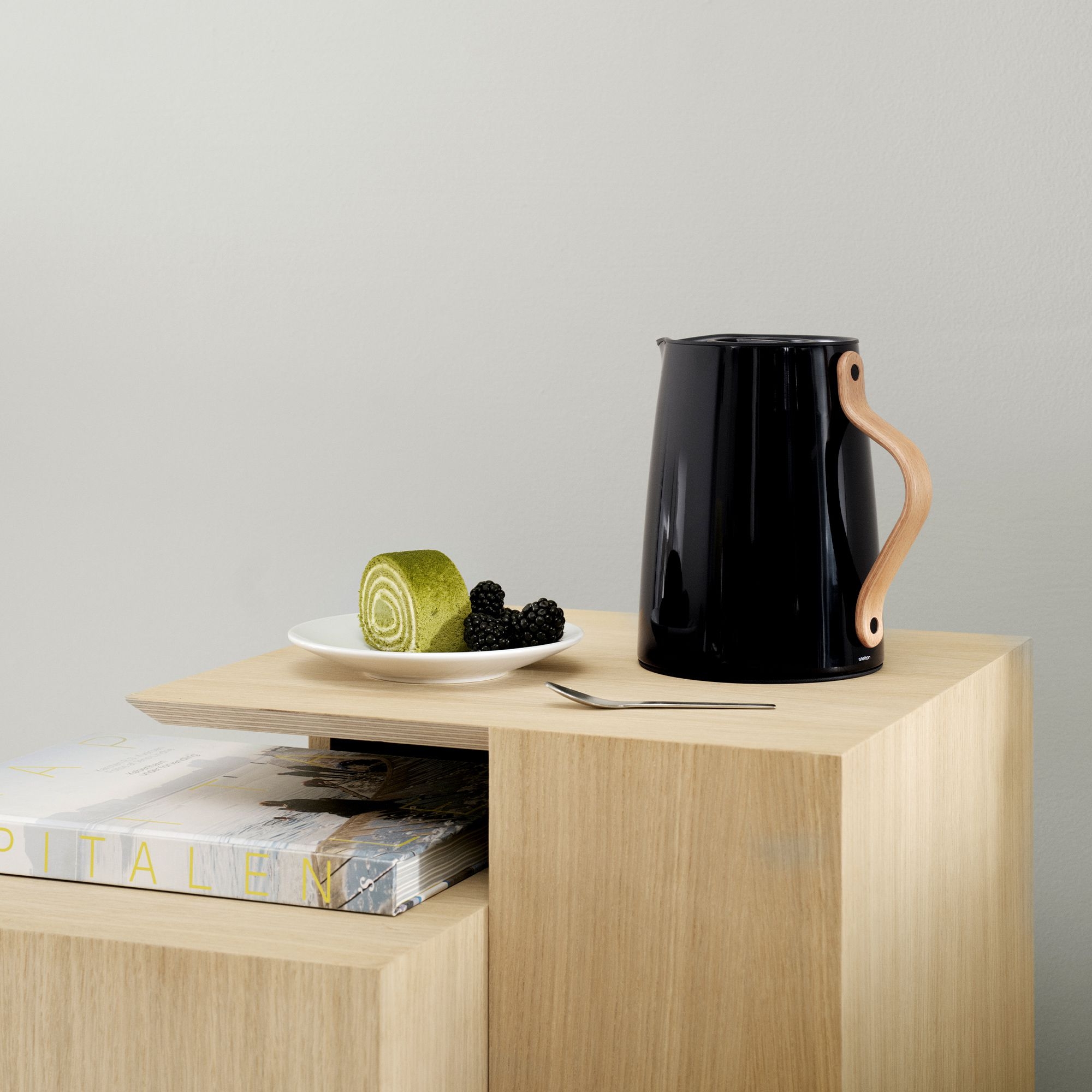 Stelton - Emma - Teeisolierkanne 1 L - Steel