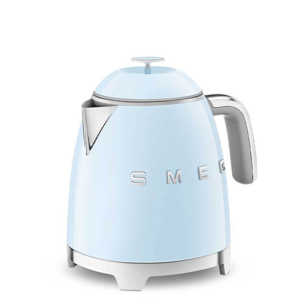 Smeg - 0.8 L kettle KLF05 - design line style The 50 ° years Smeg - 0.8 L kettle KLF05 - design line style The 50 ° years