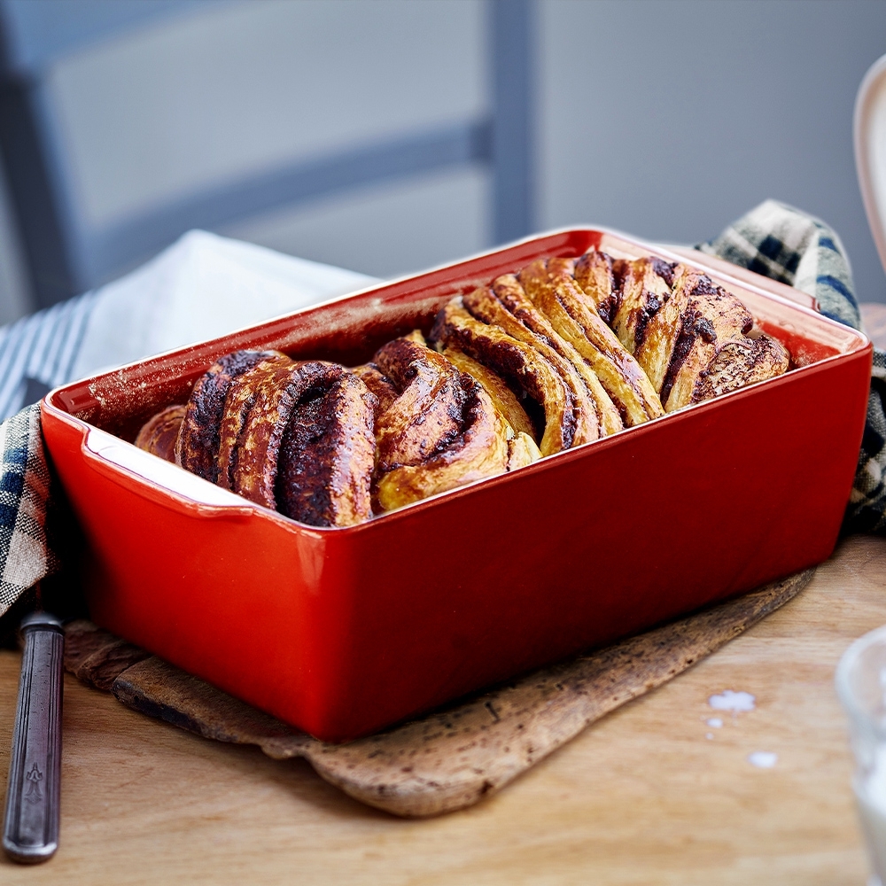 Emile Henry - Bread Loaf Baker - Red
