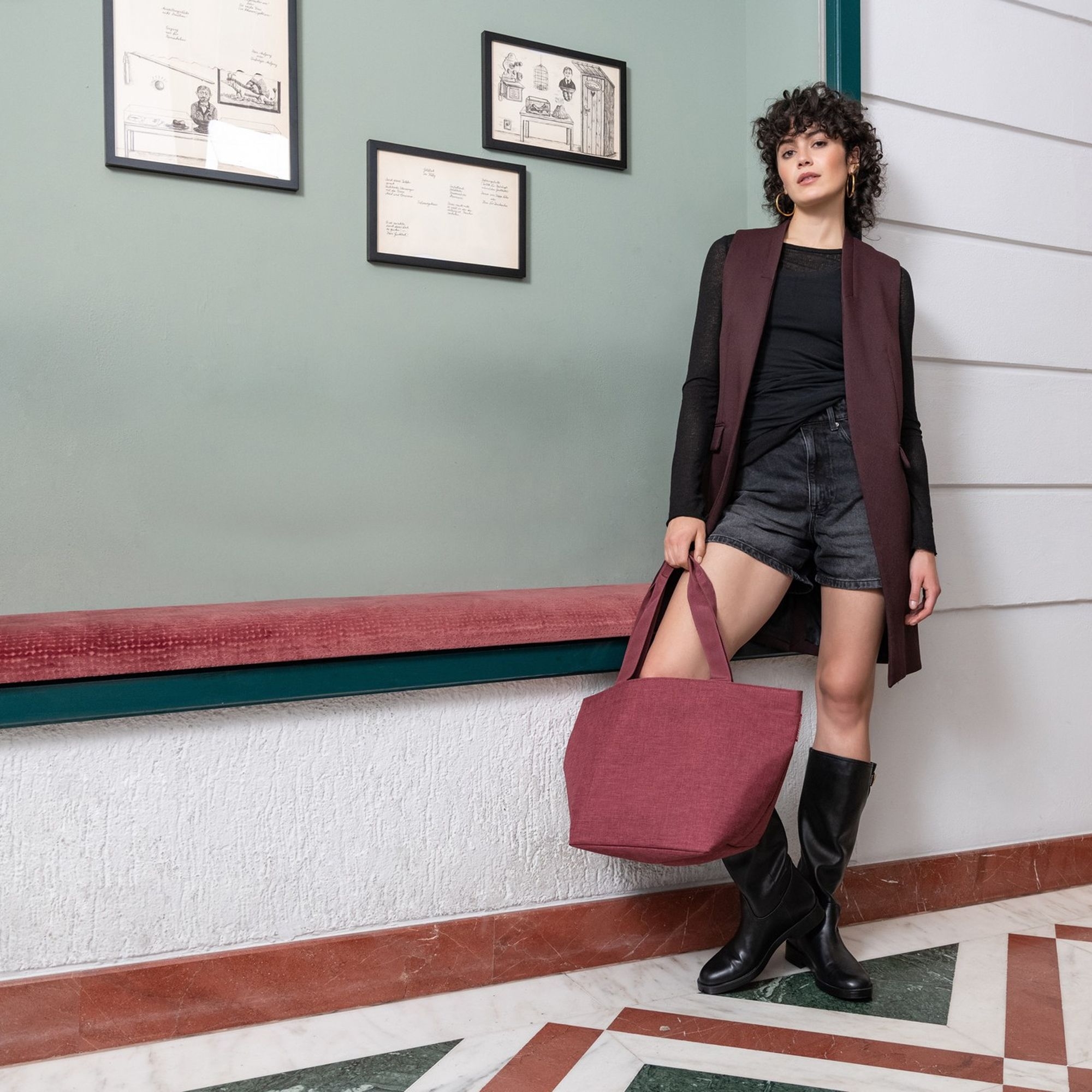 Woman with burgundy canvas shopper bag