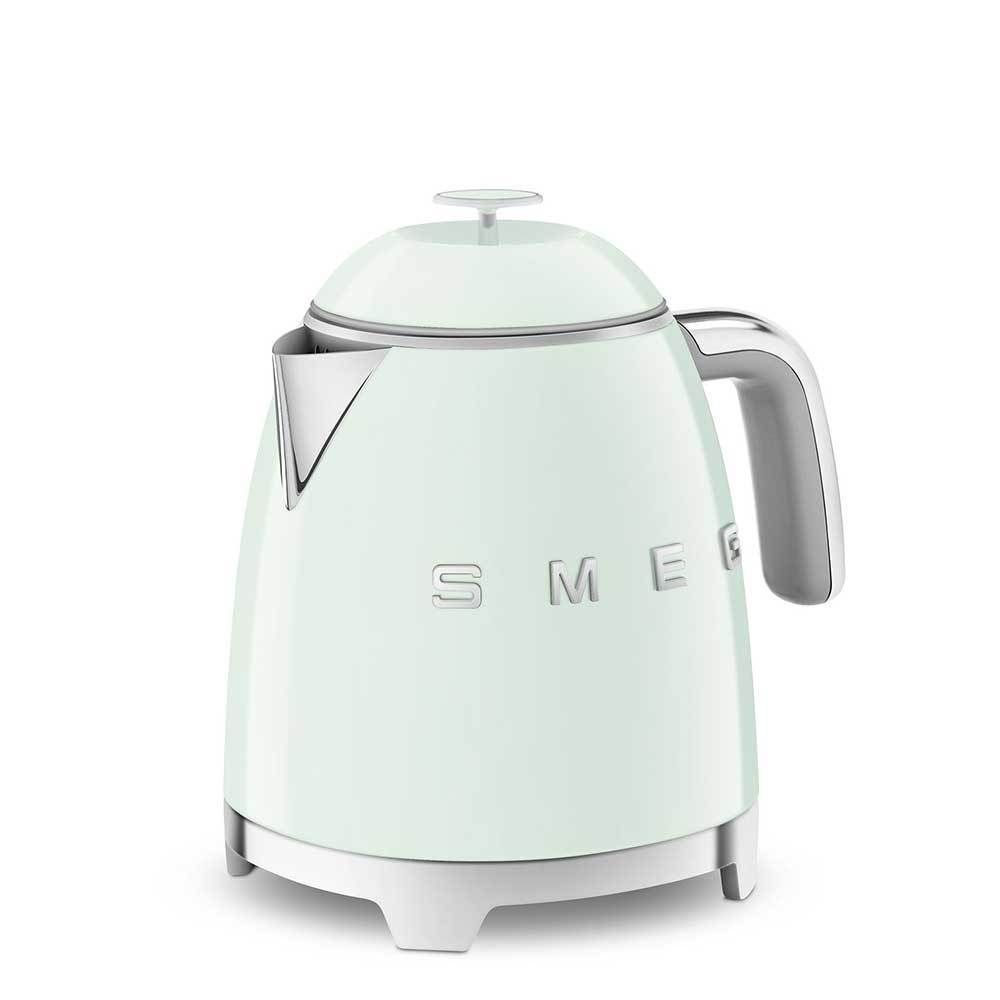 Smeg - 0.8 L kettle KLF05 - design line style The 50 ° years Smeg - 0.8 L kettle KLF05 - design line style The 50 ° years
