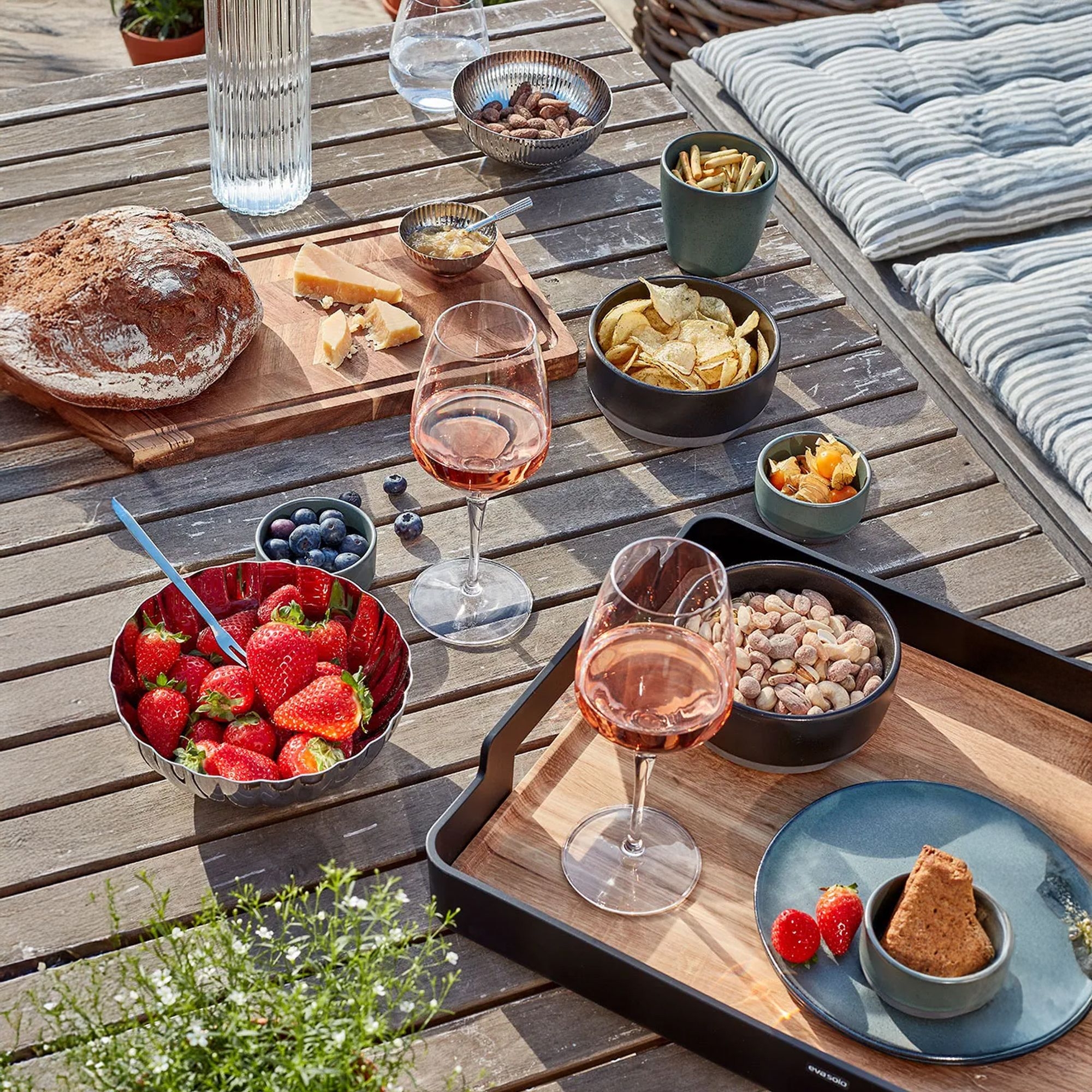 Eva Solo - Serving tray 50 x 34 cm - NORDIC KITCHEN Eva Solo - Serving tray 50 x 34 cm - NORDIC KITCHEN