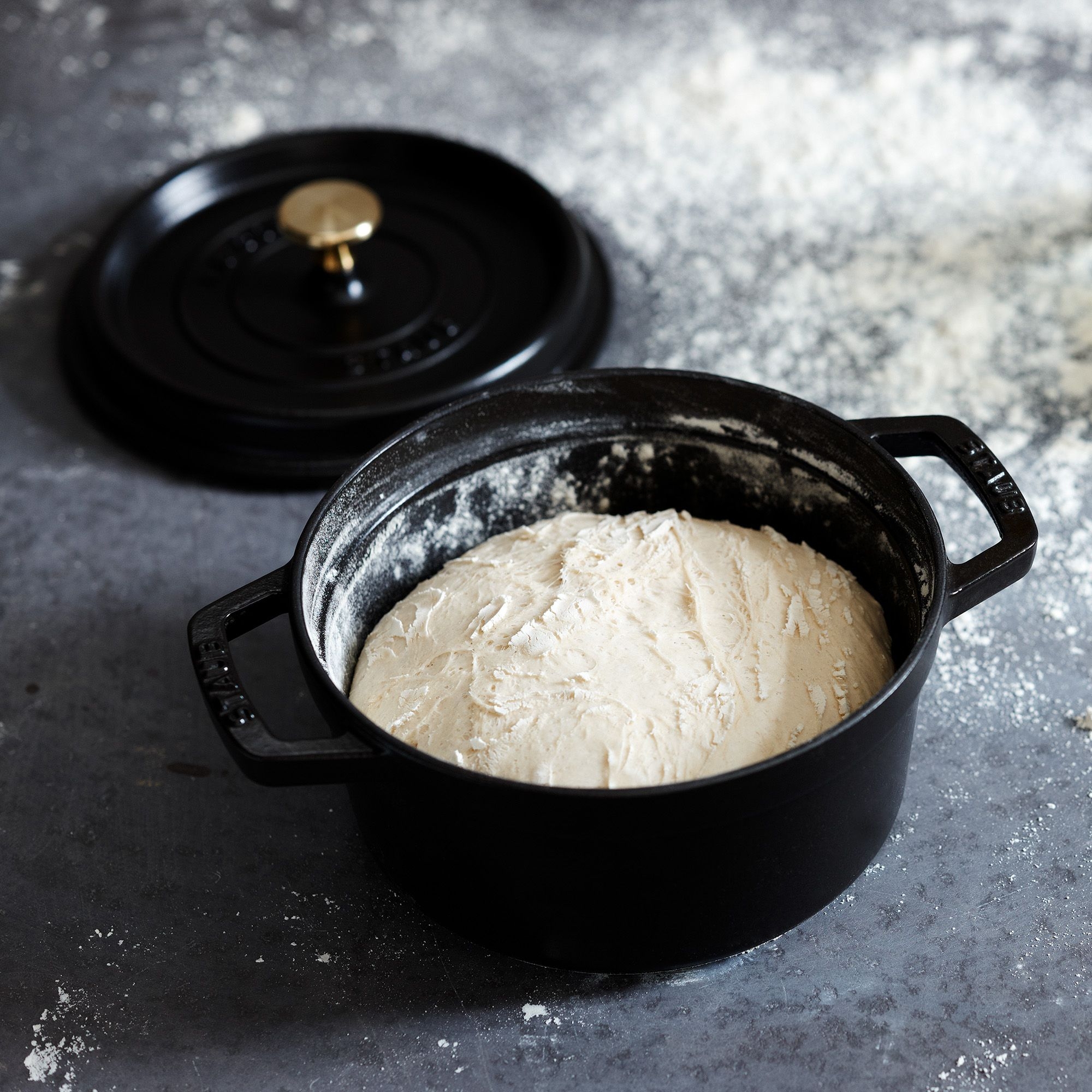 STAUB - Cocotte | round | 18 cm | Black