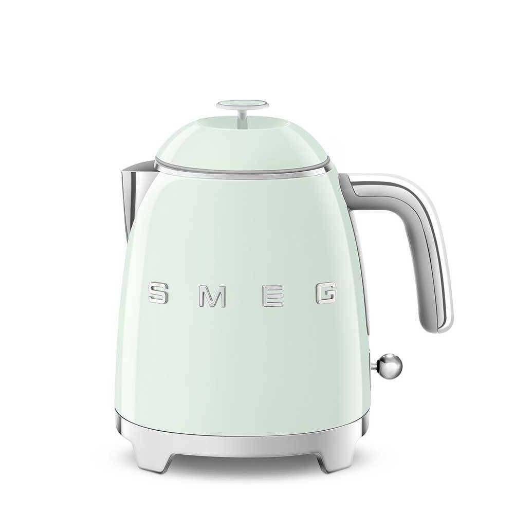 Smeg - 0.8 L kettle KLF05 - design line style The 50 ° years Smeg - 0.8 L kettle KLF05 - design line style The 50 ° years