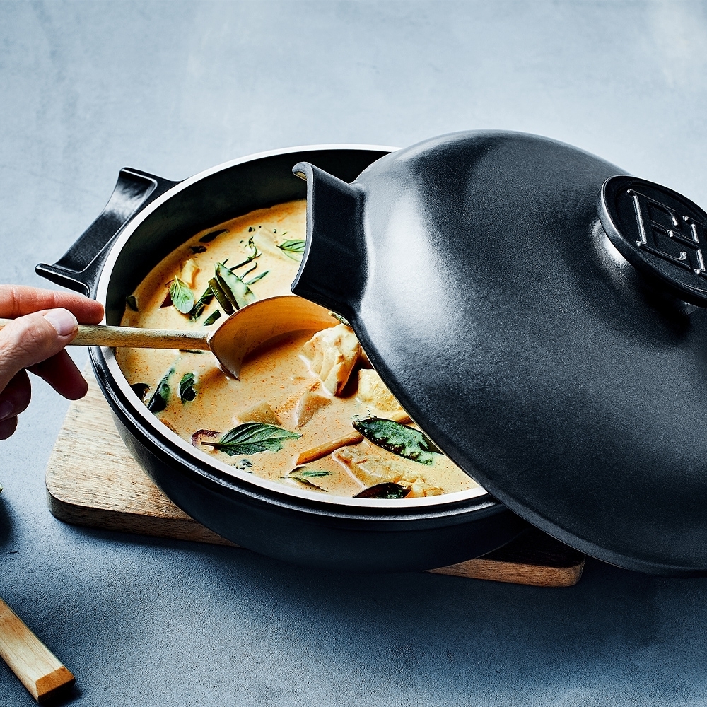 Emile Henry - Delight - Braiser Ø 27 cm I 2,5 L Emile Henry - Delight - Braiser Ø 27 cm I 2,5 L