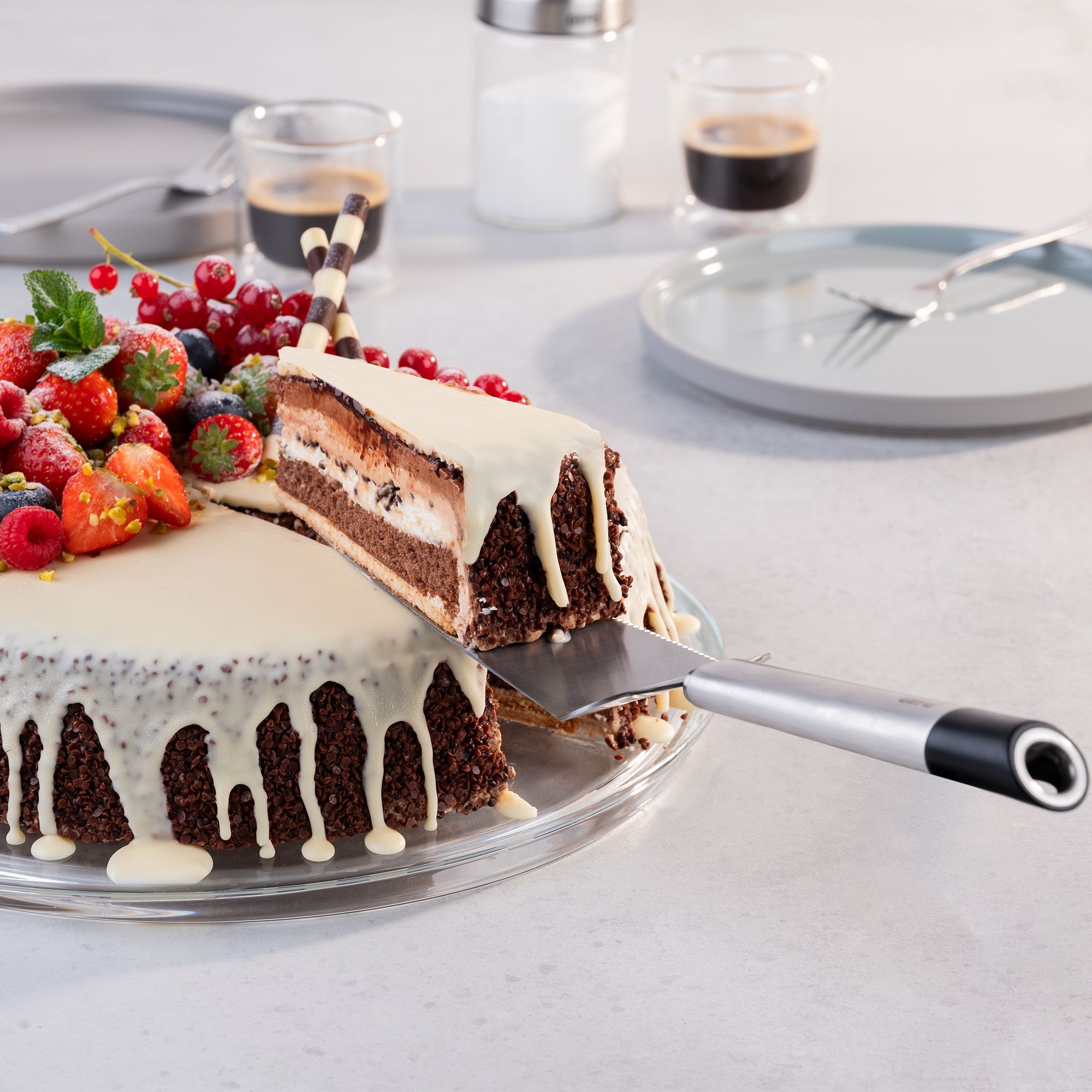 Gefu - Cake server with serrated edge PRIMELINE
