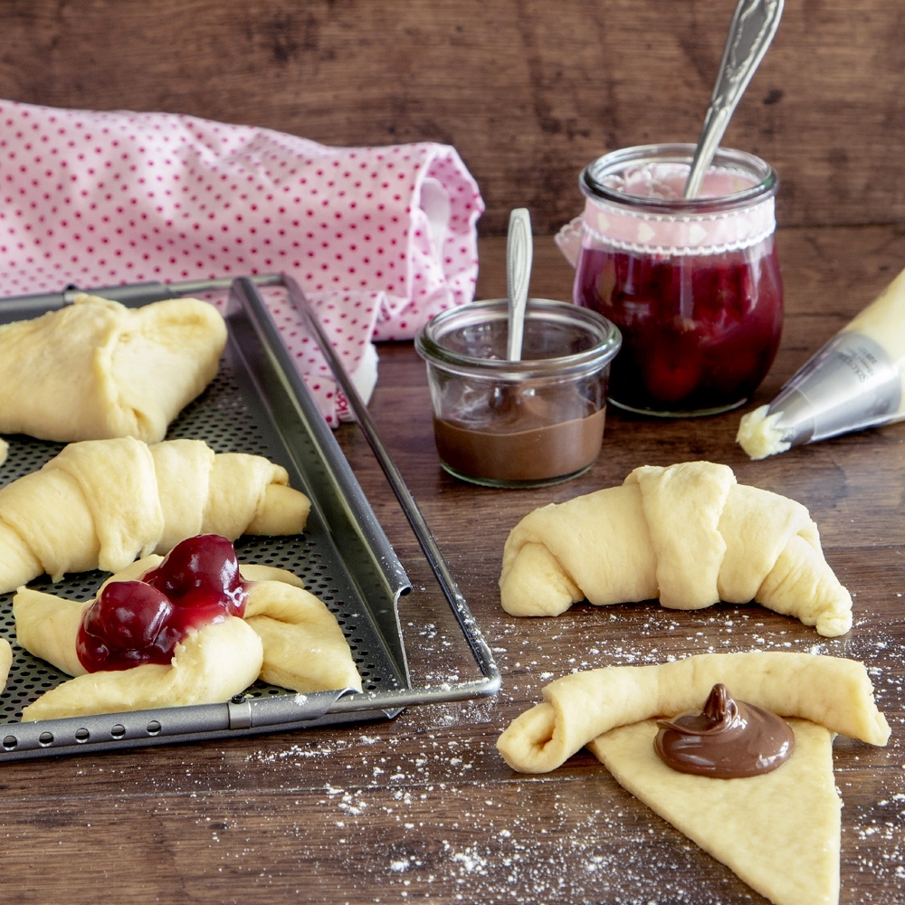 Städter - We Love Baking Oven baking tray - 40 x 35 cm  with special perforation