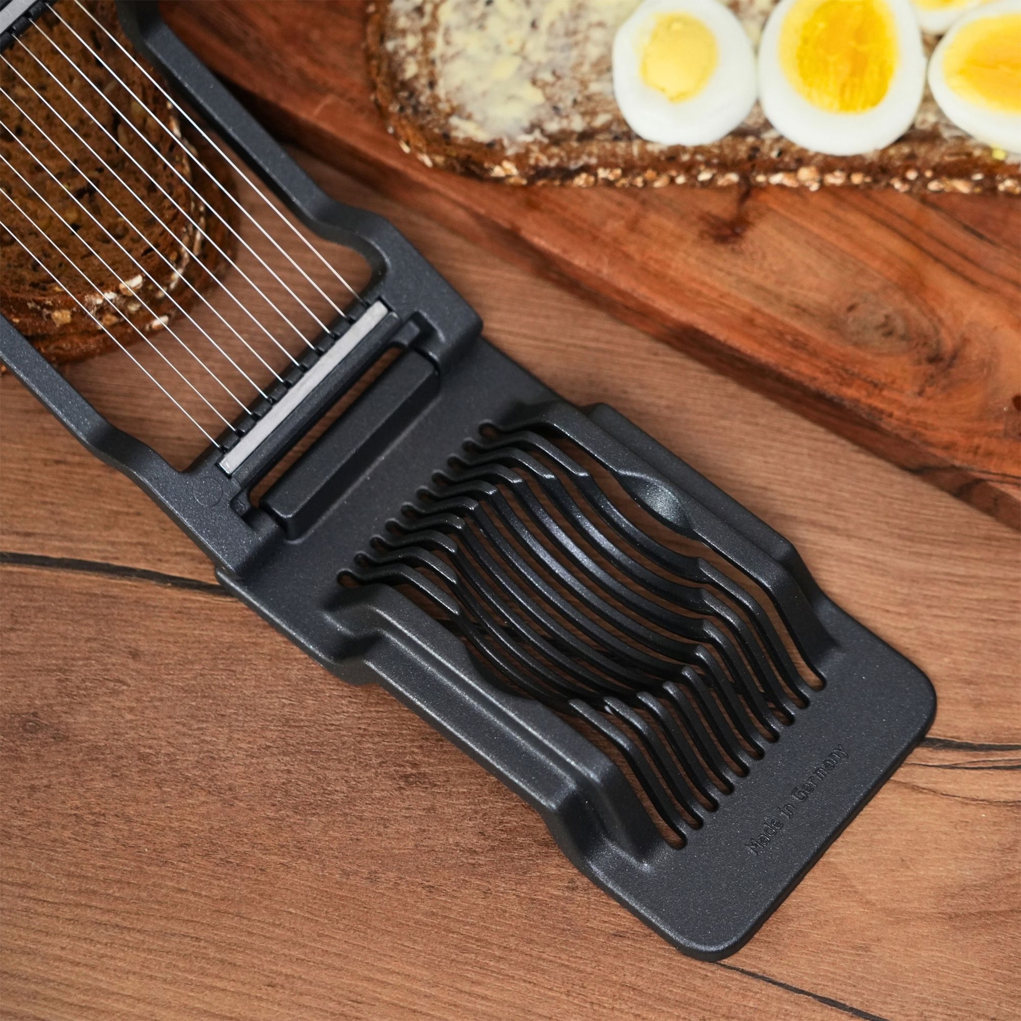Westmark - Egg slicer »Justus« Black Edition