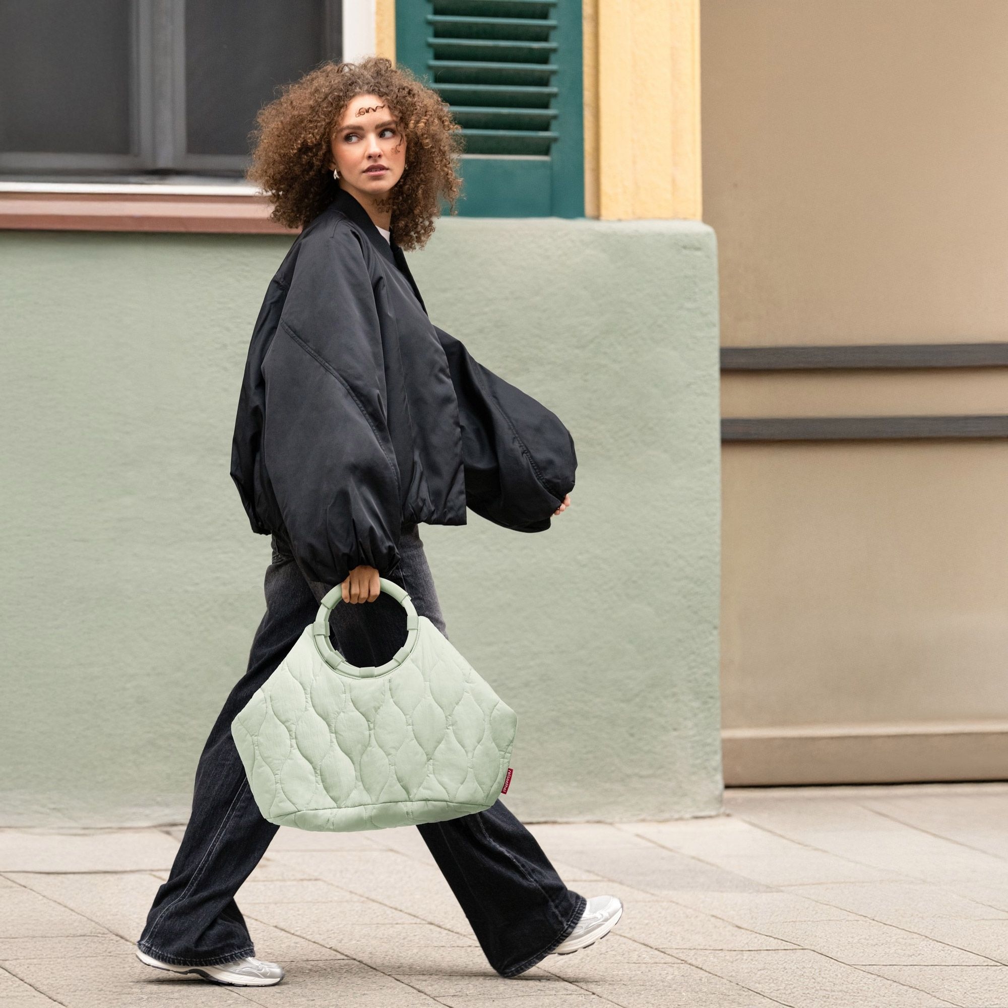 reisenthel - loopbag hobo - puffer iced matcha