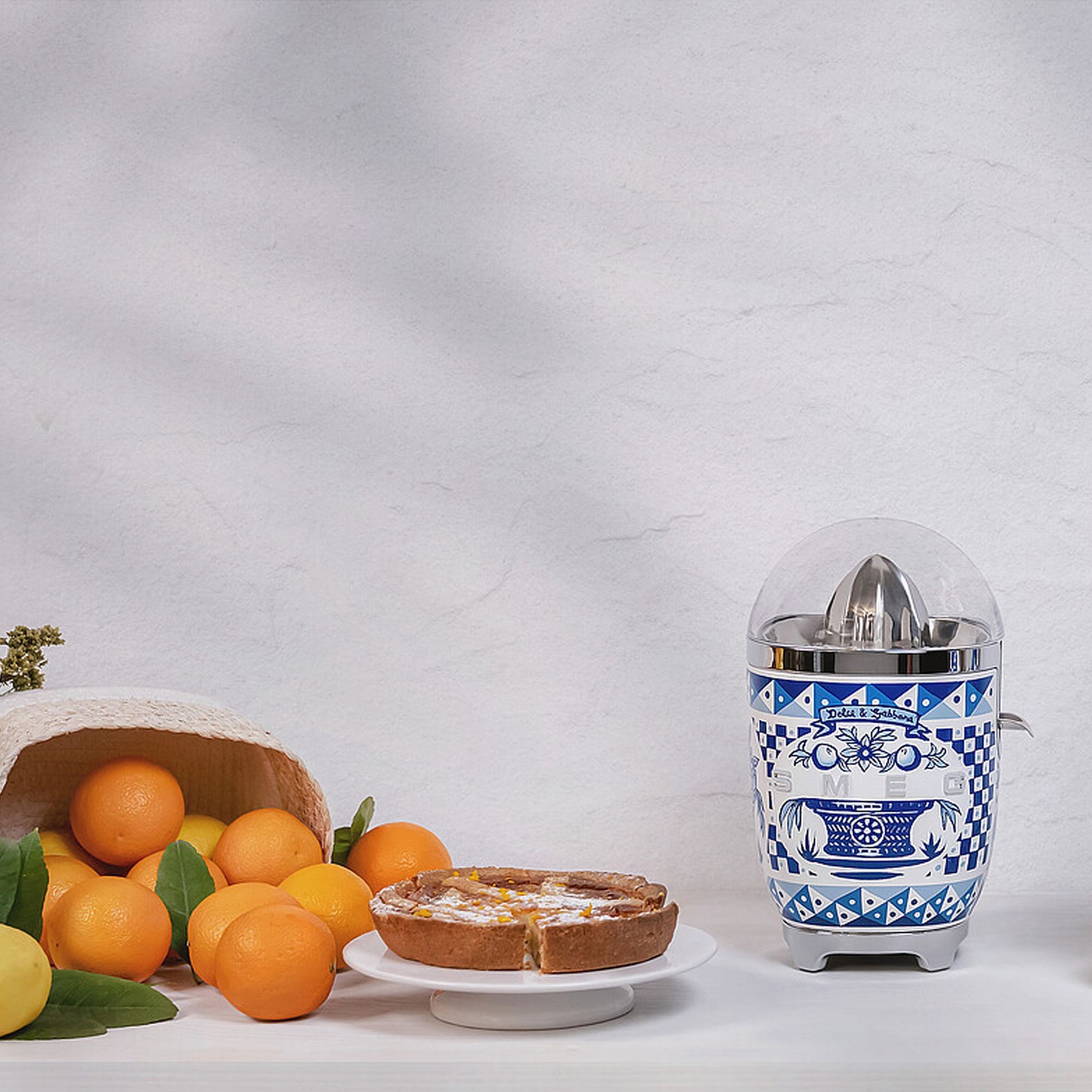 Smeg - juicer - Dolce&Gabbana - Blu Mediterraneo Smeg - juicer - Dolce&Gabbana - Blu Mediterraneo