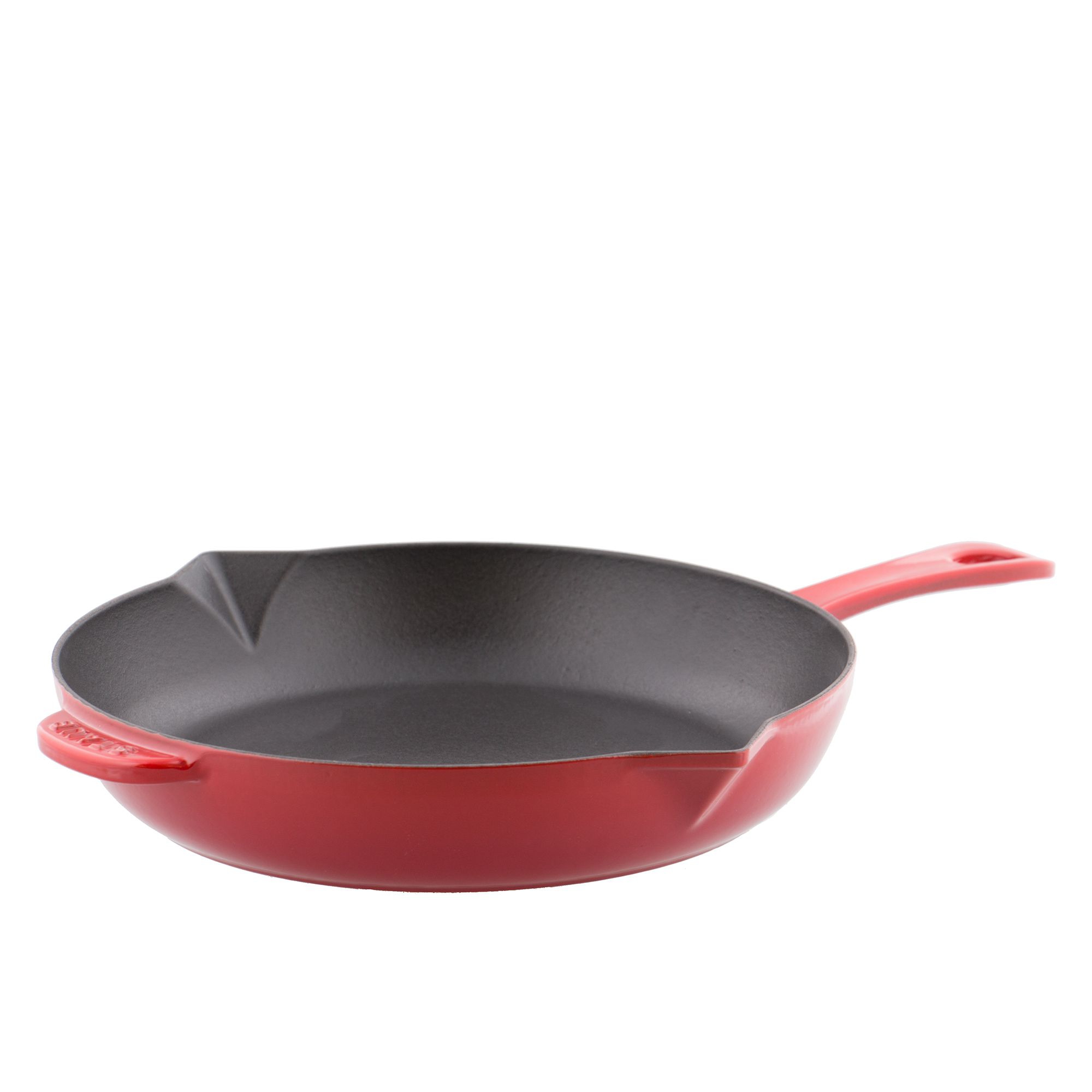 Staub - Frying pan with spout, 26 cm | cast iron | cherry red | round