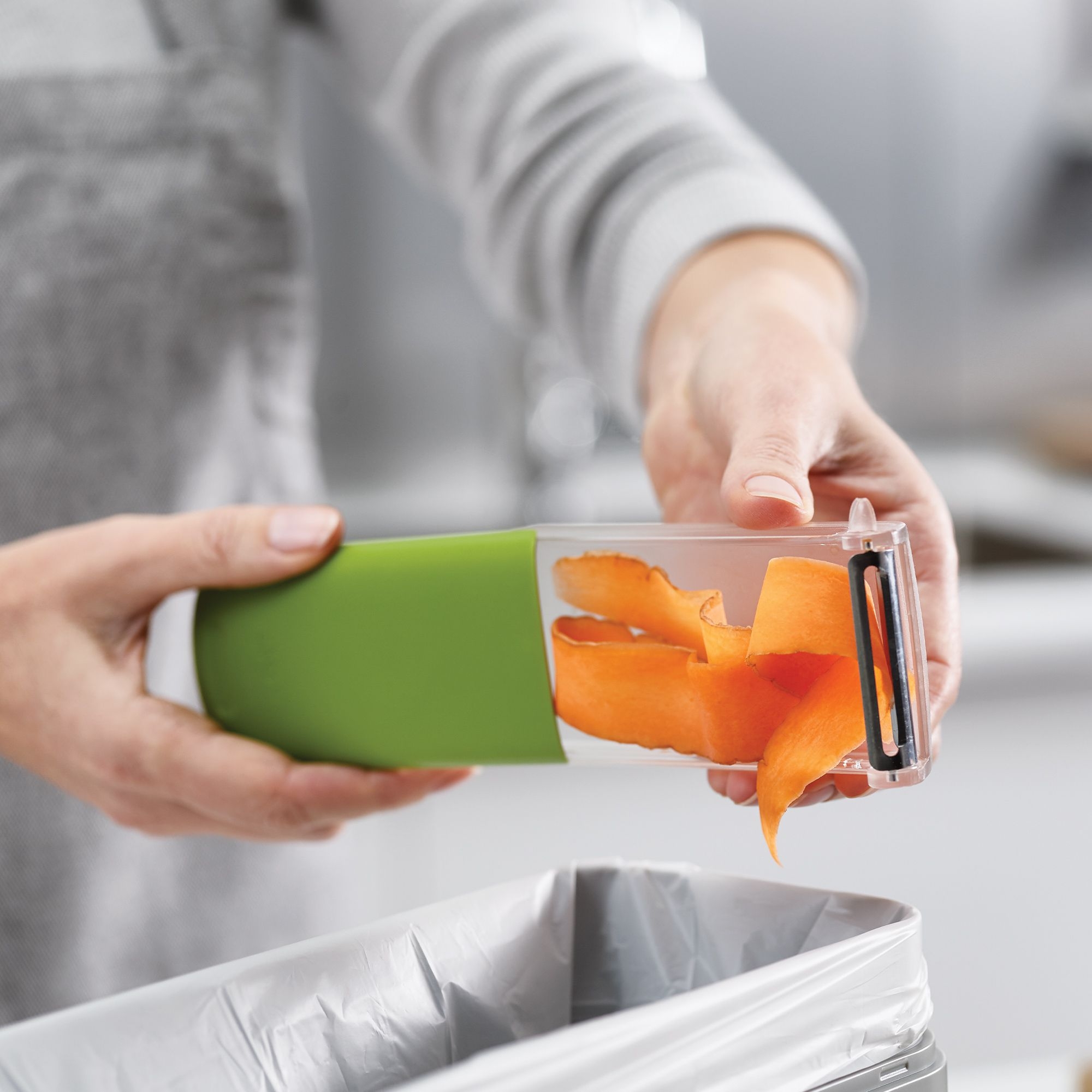 Joseph Joseph - PeelStore™ peeler with integrated waste bowl Joseph Joseph - PeelStore™ peeler with integrated waste bowl