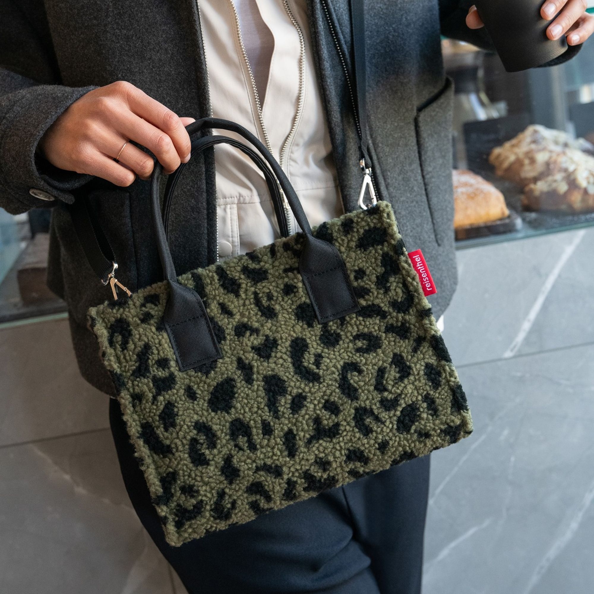 reisenthel - daily shopper XS - teddy leo olive