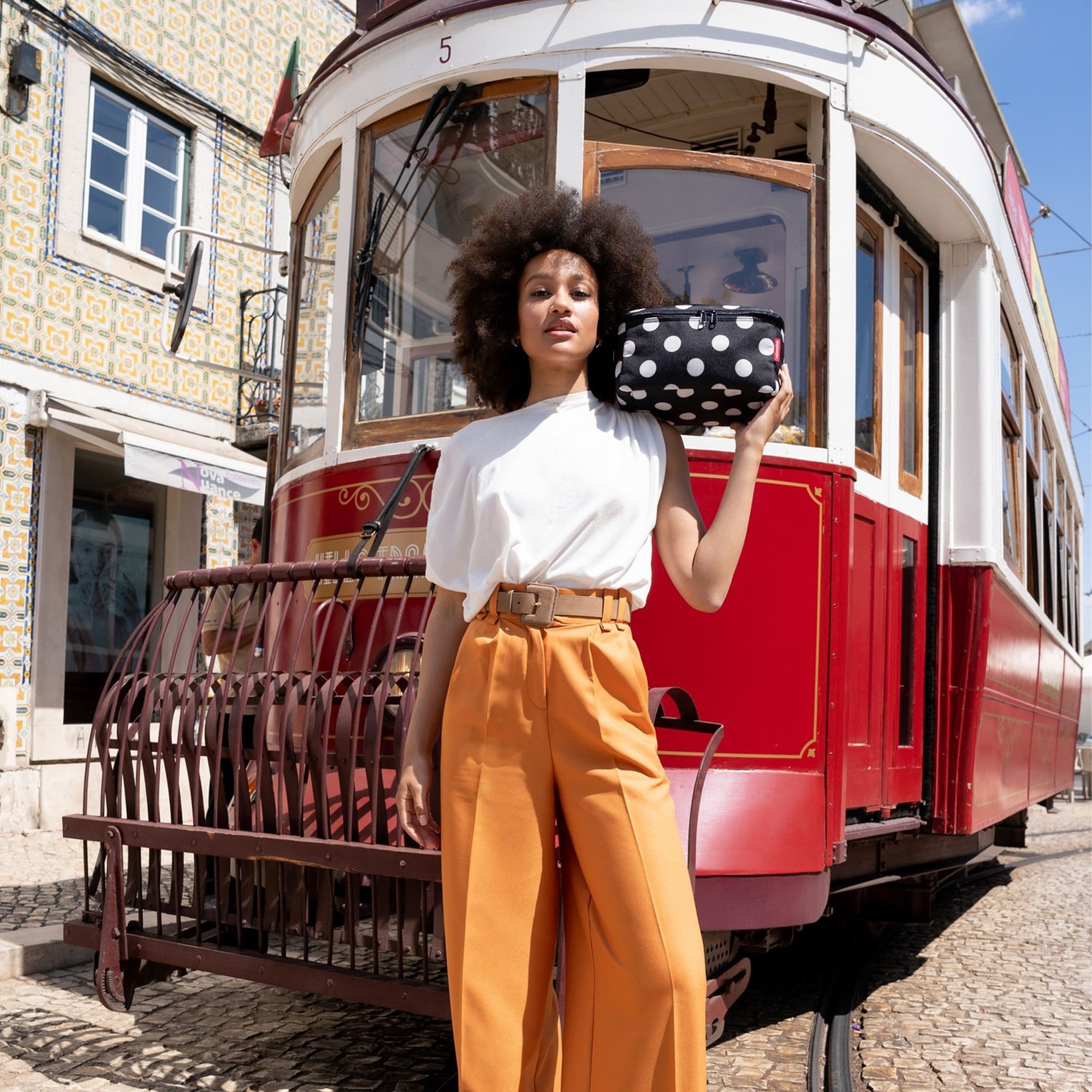 reisenthel - beautycase - dots white reisenthel - beautycase - dots white