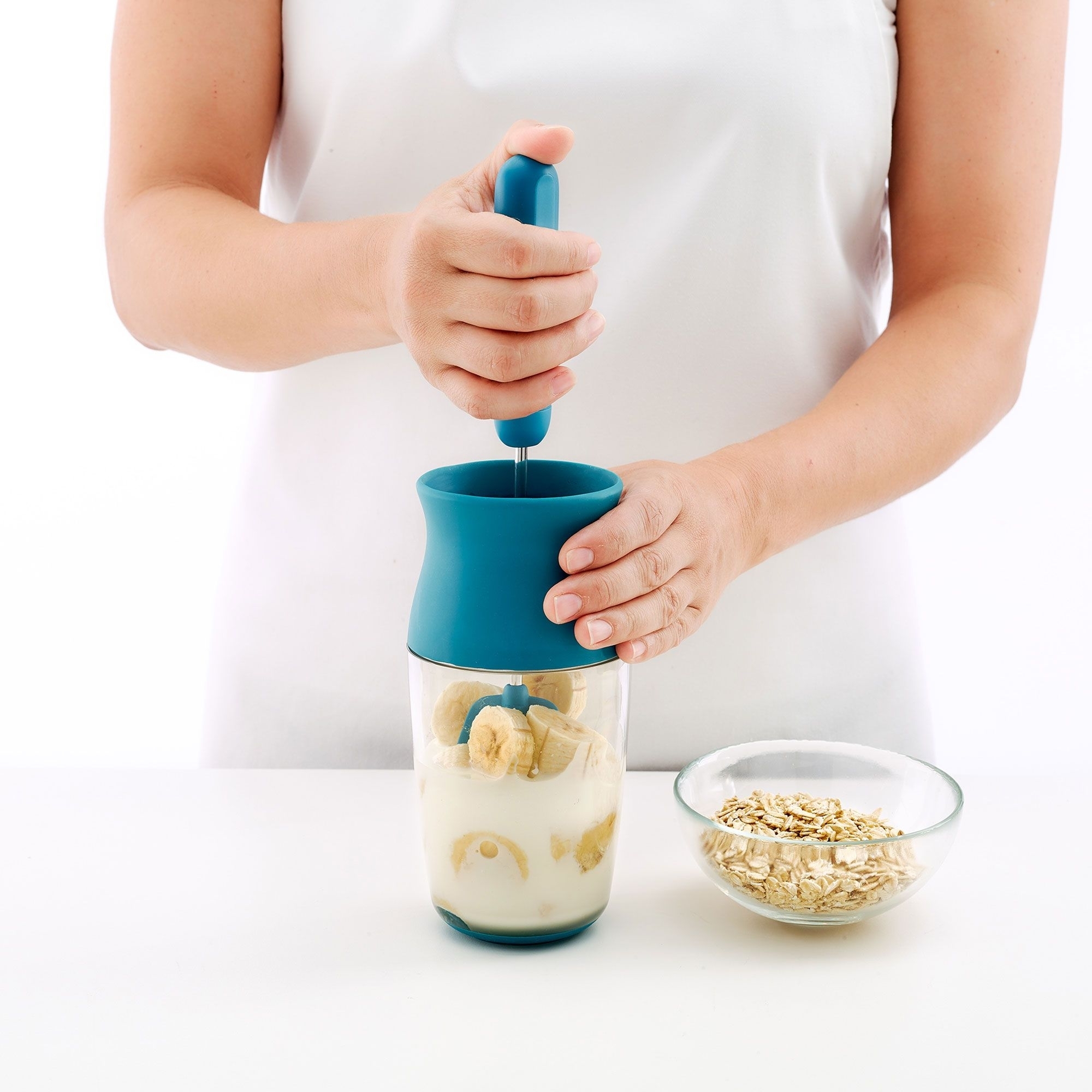 Lékué - Whisk set of 2 red Lékué - Whisk set of 2 red