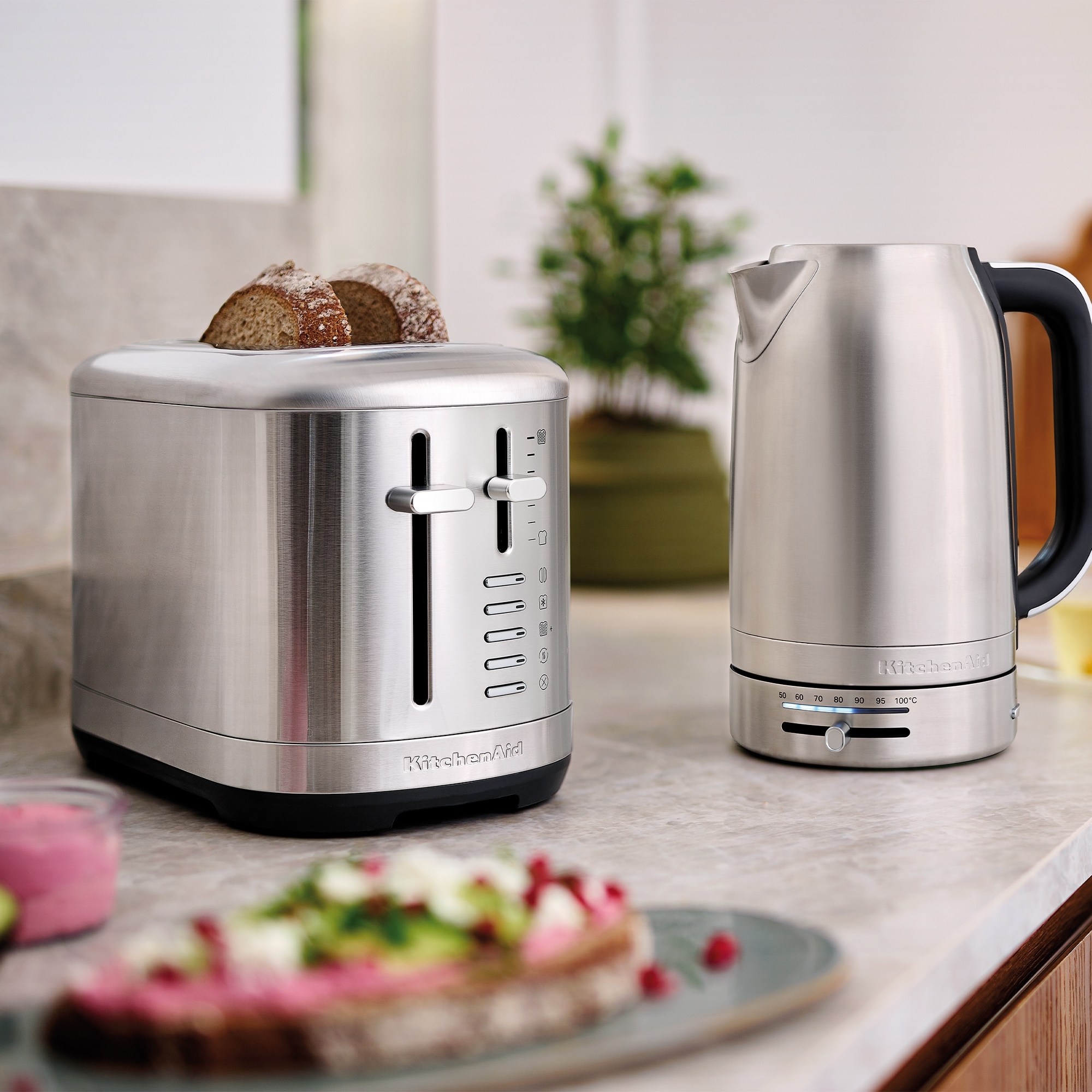 KitchenAid - Toaster with manual operation for 2 slices - Stainless Steel KitchenAid - Toaster with manual operation for 2 slices - Stainless Steel