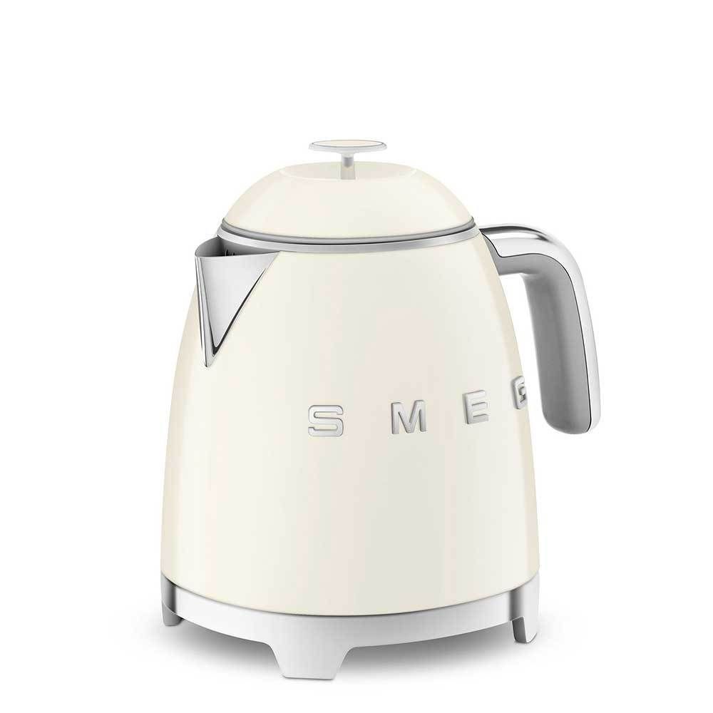 Smeg - 0.8 L kettle KLF05 - design line style The 50 ° years Smeg - 0.8 L kettle KLF05 - design line style The 50 ° years