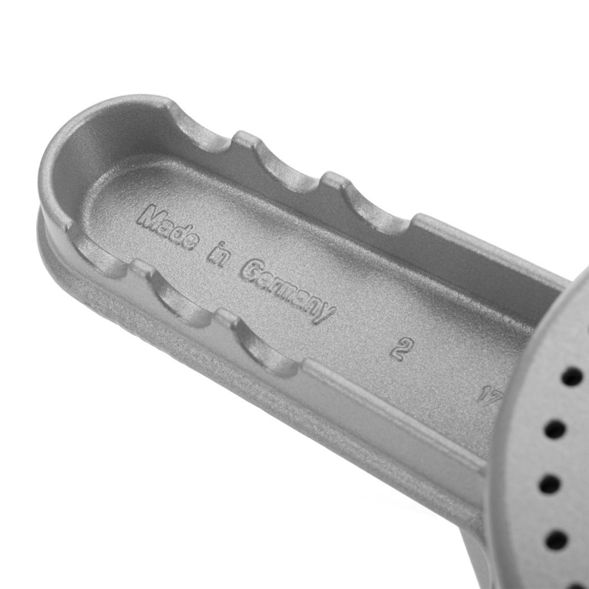 Westmark - Spätzle/Potato press »Spätzlepress«, round hole, silver