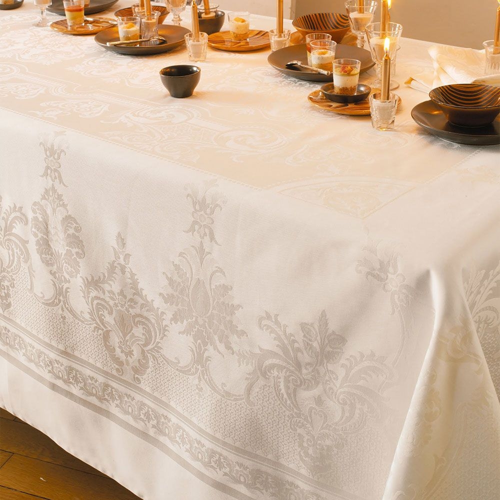 Garnier-Thiebaut Tablecloth - Beauregard Ivoire - oB - Different sizes