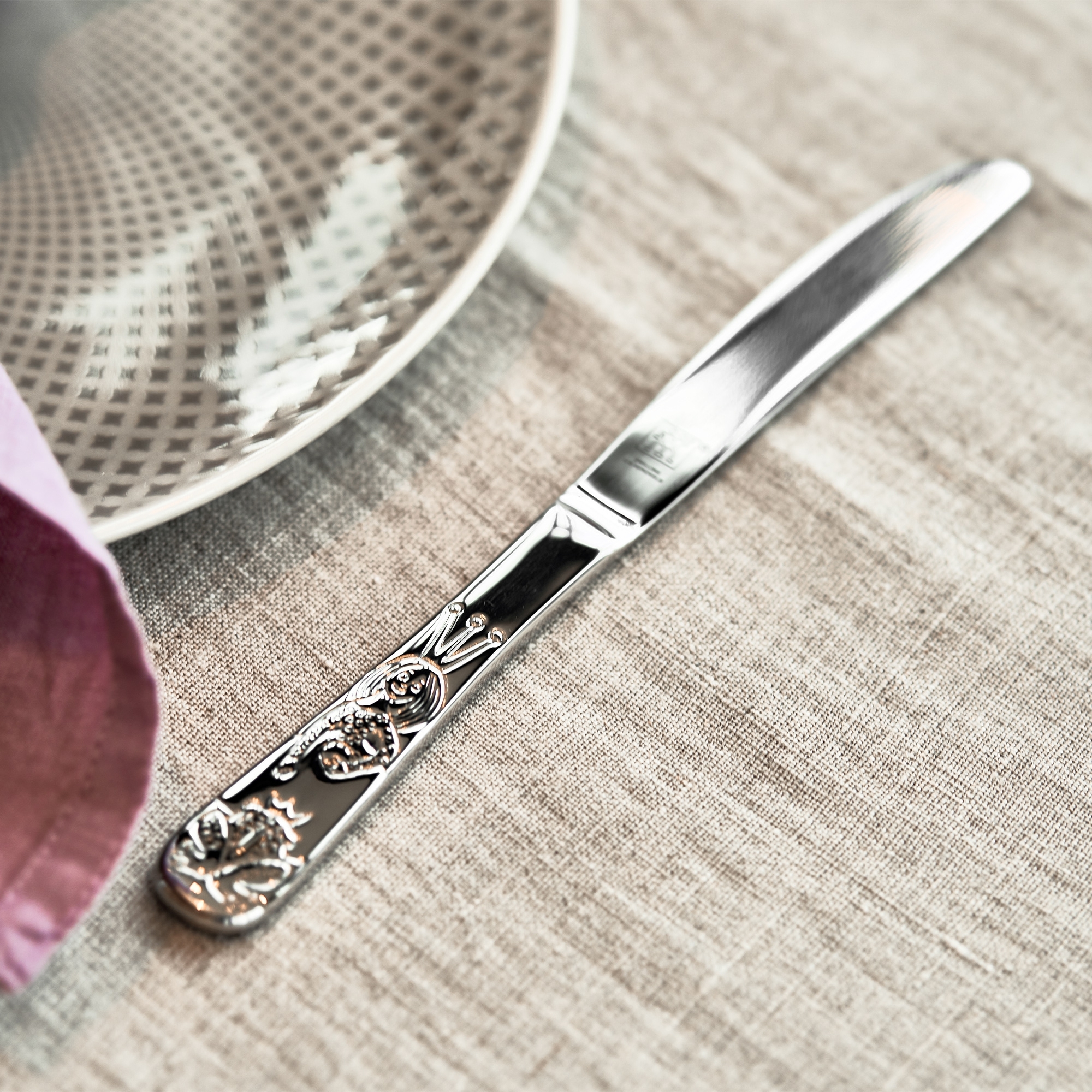 Zwilling - children's cutlery set Grimm's Fairy Tales - 4 pieces Zwilling - children's cutlery set Grimm's Fairy Tales - 4 pieces