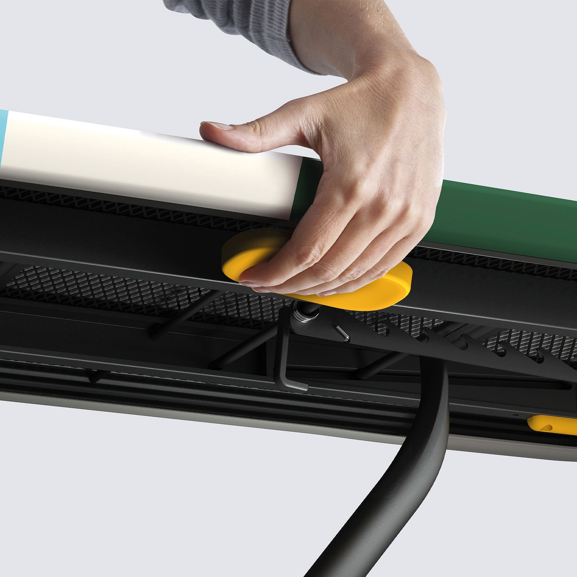 Joseph Joseph - Glide ™ Easy-Store Ironing Board - Multicoloured