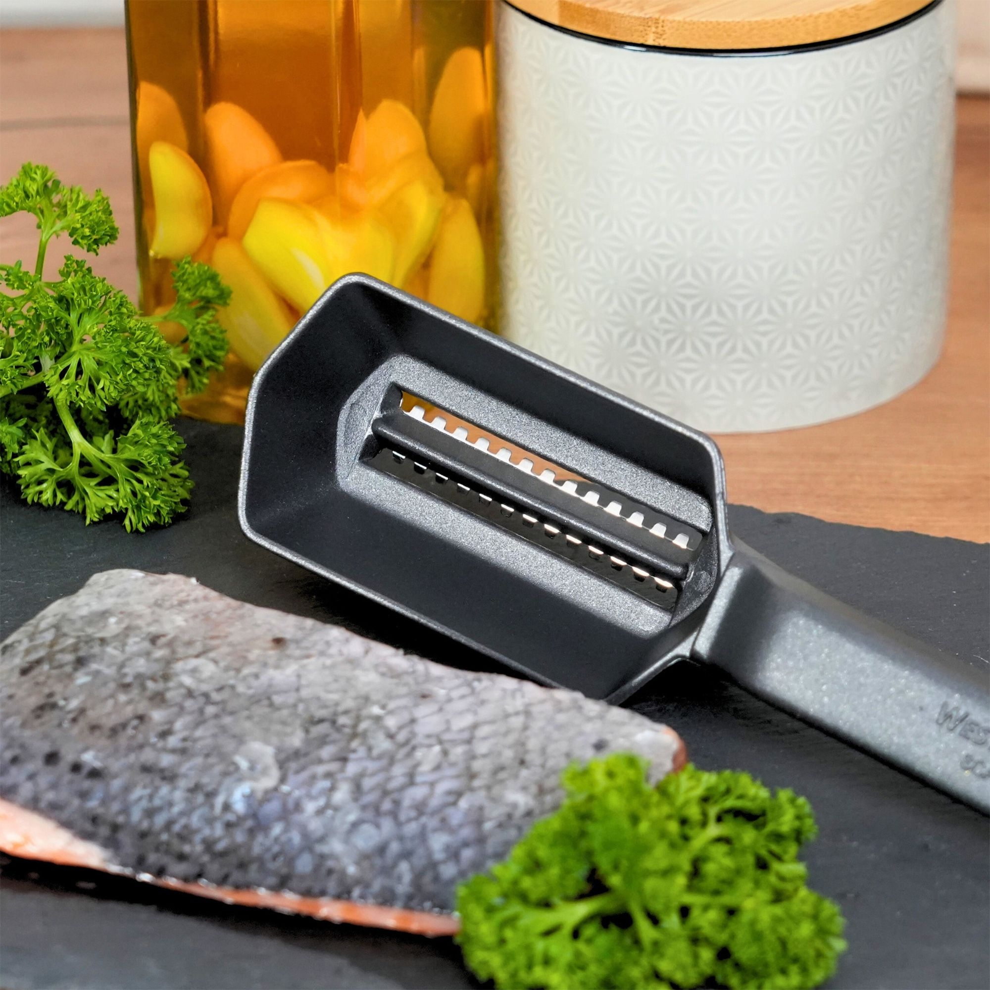 Westmark - Fish scaler »Scalex« Black Edition
