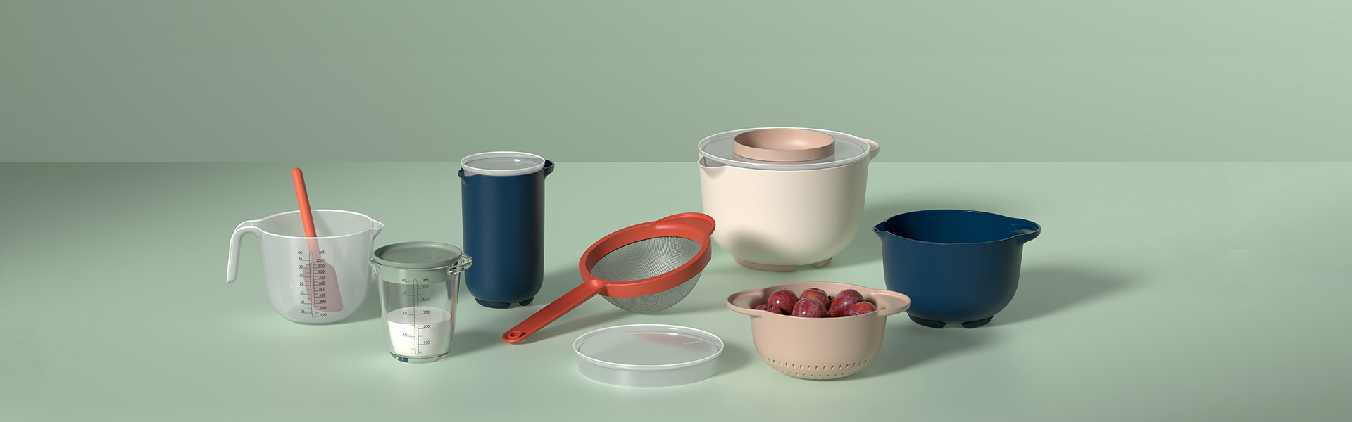 Multi-piece kitchen bowl set with sieve and jugs