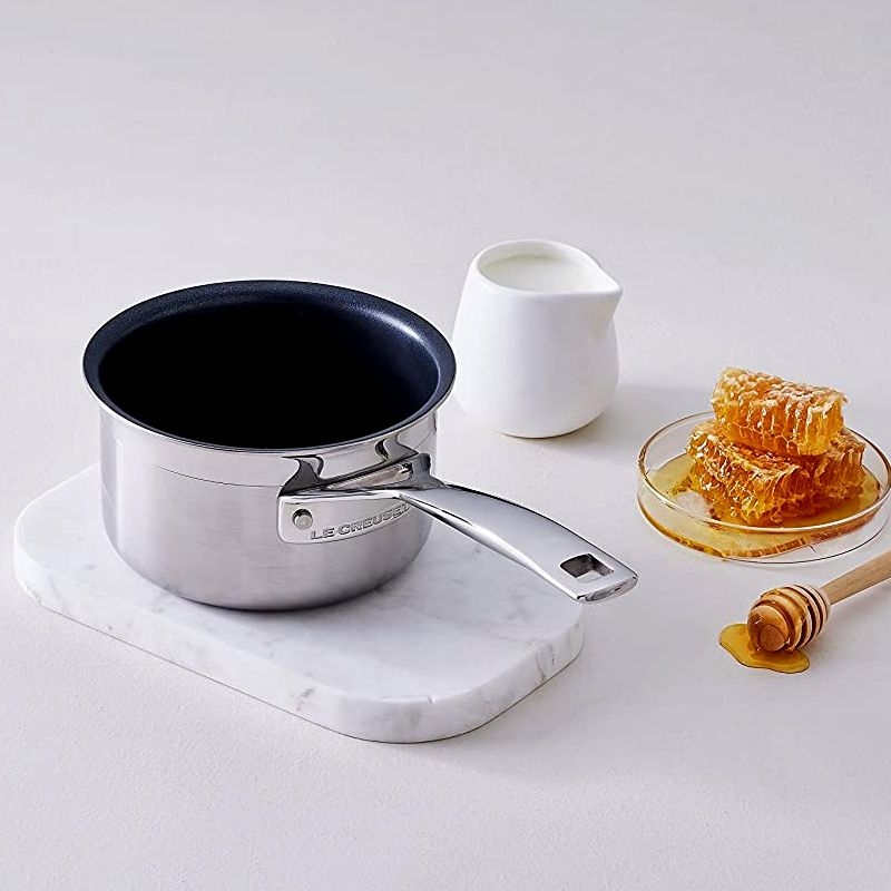 Le Creuset - 3-ply Milchtopf, beschichtet Le Creuset - 3-ply Milchtopf, beschichtet