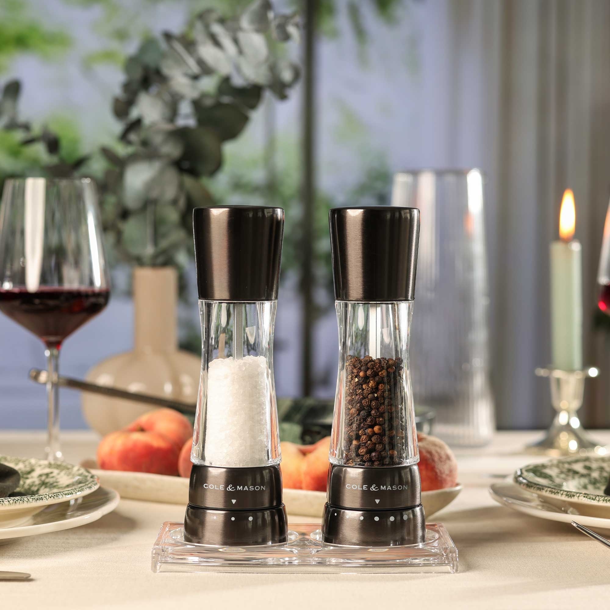 COLE & MASON - Derwent Pepper and Salt Mill Set | Steel Gray