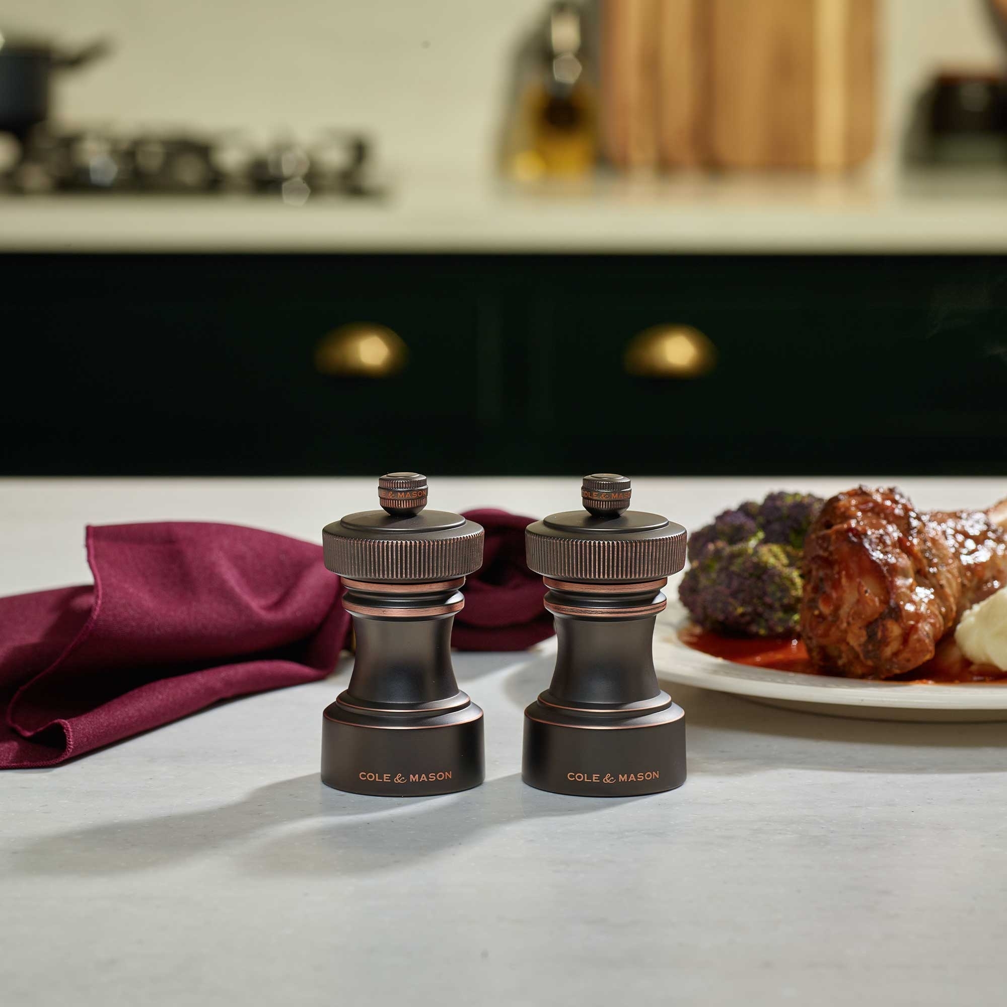 COLE & MASON - Hoxton Pepper und Salt Mill Set | Antique Bronze