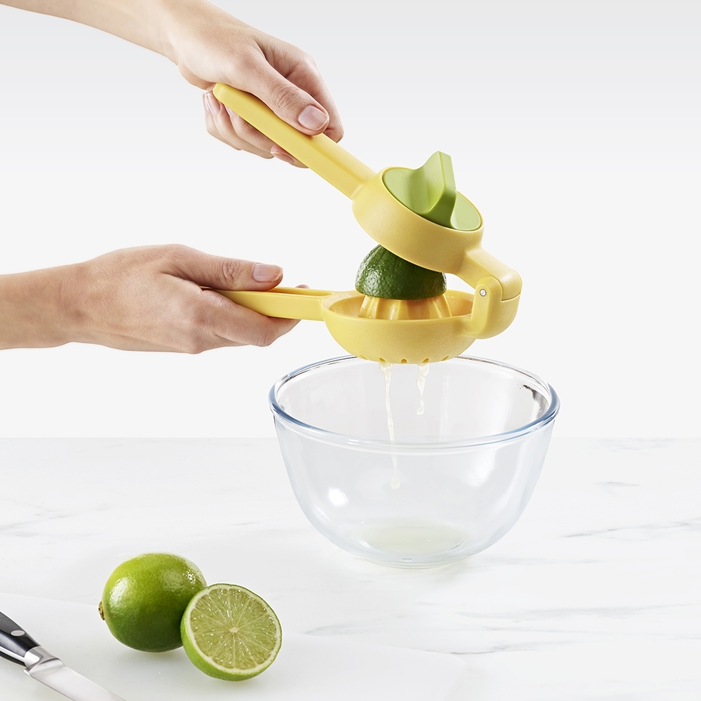 Joseph Joseph - JuiceMax Dual-action Citrus Press Joseph Joseph - JuiceMax Dual-action Citrus Press