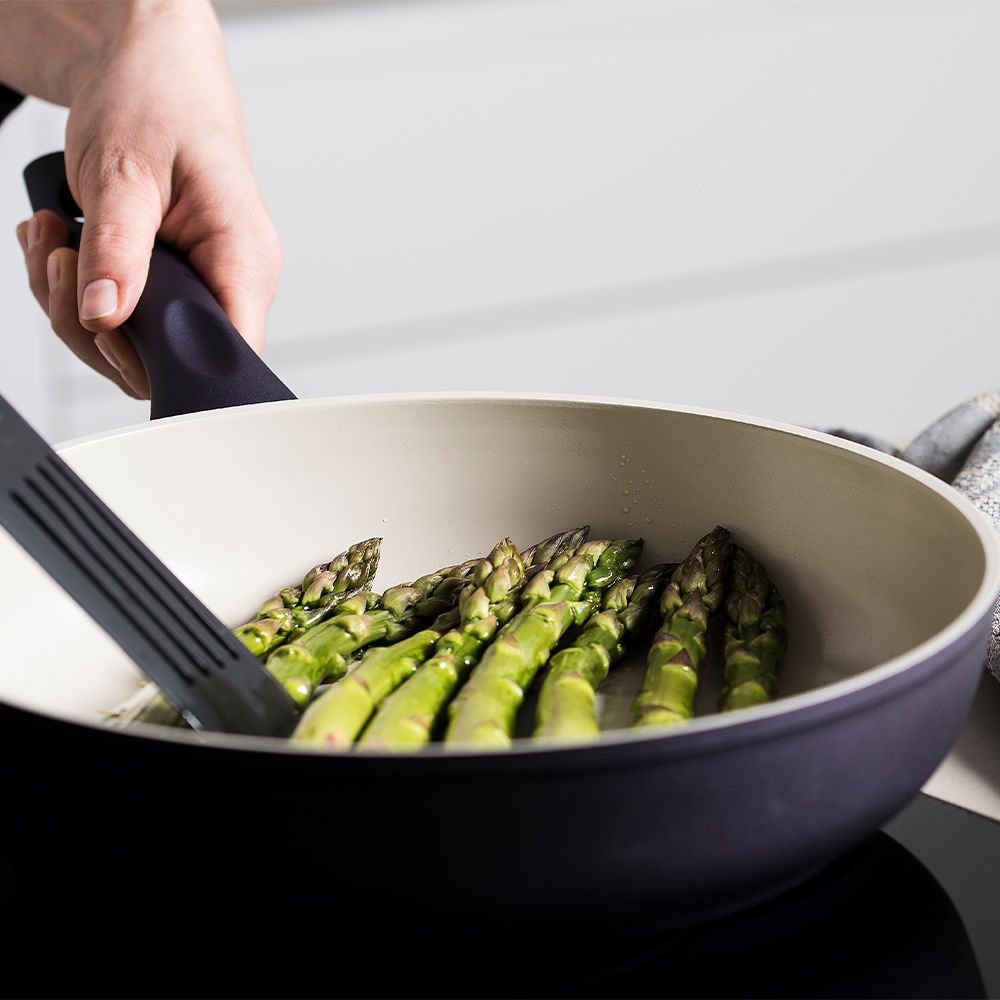 Kelomat - Ersatzgriff für CERA Pfanne INDUKTION 28 cm Kelomat - Ersatzgriff für CERA Pfanne INDUKTION 28 cm