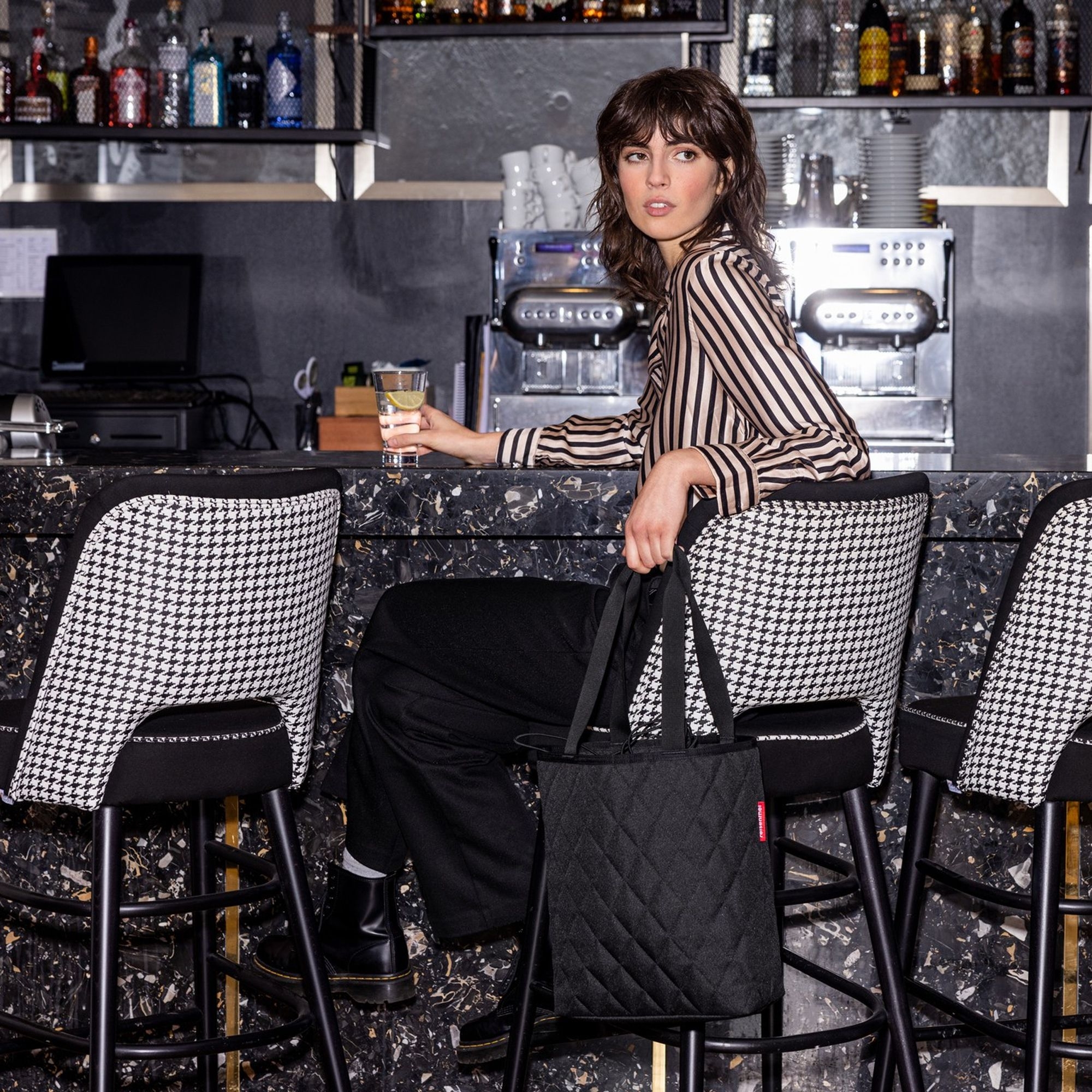 reisenthel - classic shopper M - rhombus black