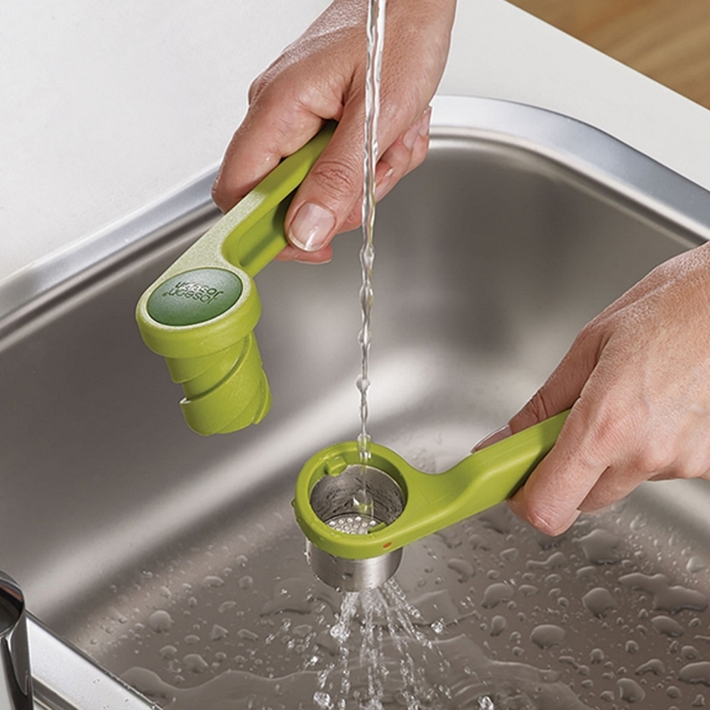 Joseph Joseph - Helix Garlic Press Joseph Joseph - Helix Garlic Press