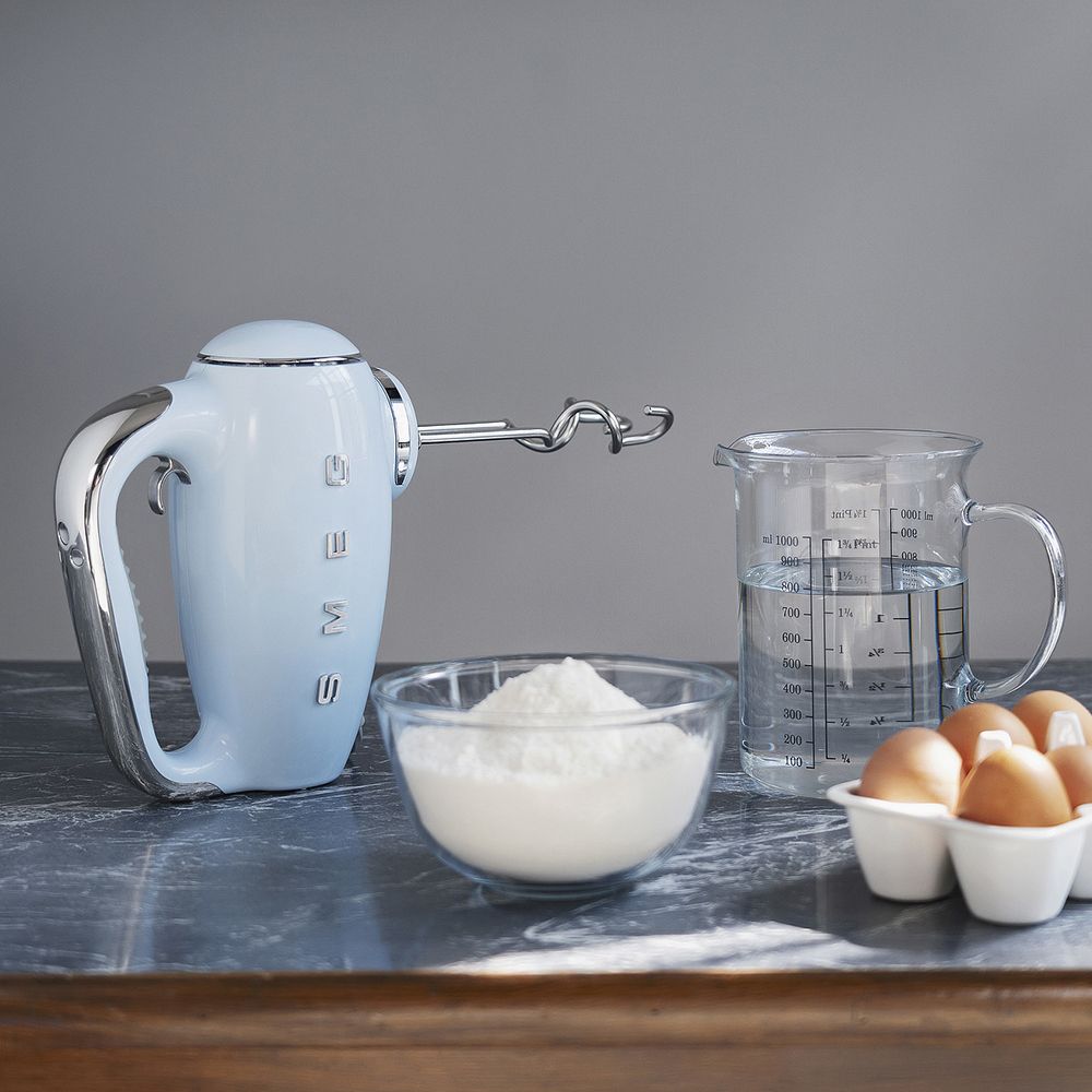 Smeg - Hand mixer - design line style The 50 ° years Smeg - Hand mixer - design line style The 50 ° years