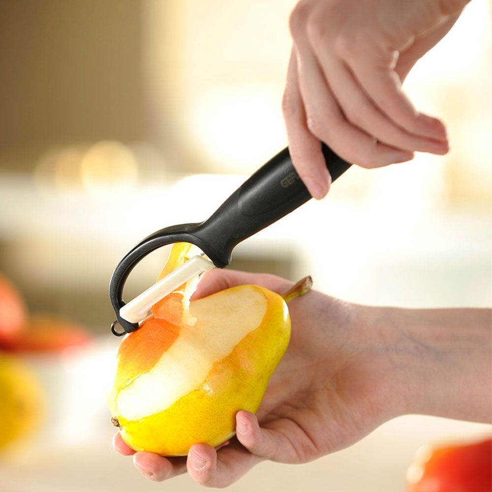 Gefu - Ceramic peeler with vertical blade CERAMO Gefu - Ceramic peeler with vertical blade CERAMO