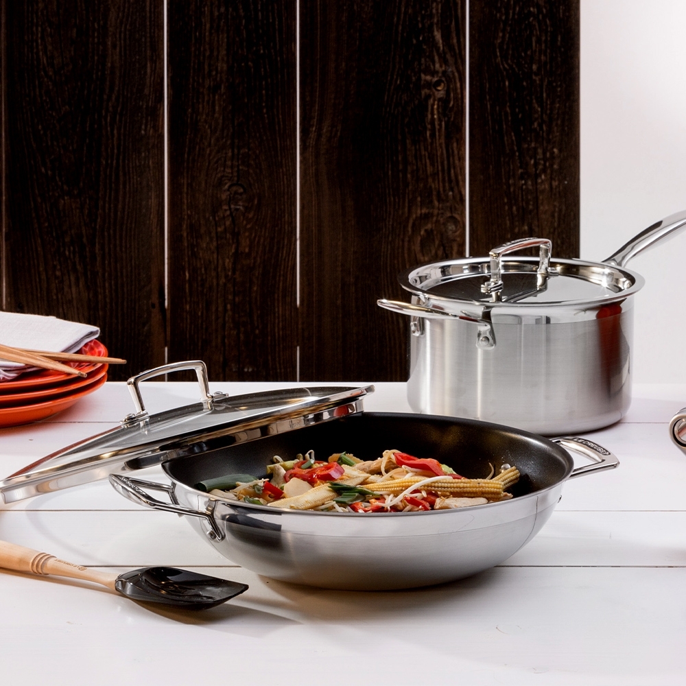 Le Creuset - 3-ply WOK 30 cm Le Creuset - 3-ply WOK 30 cm