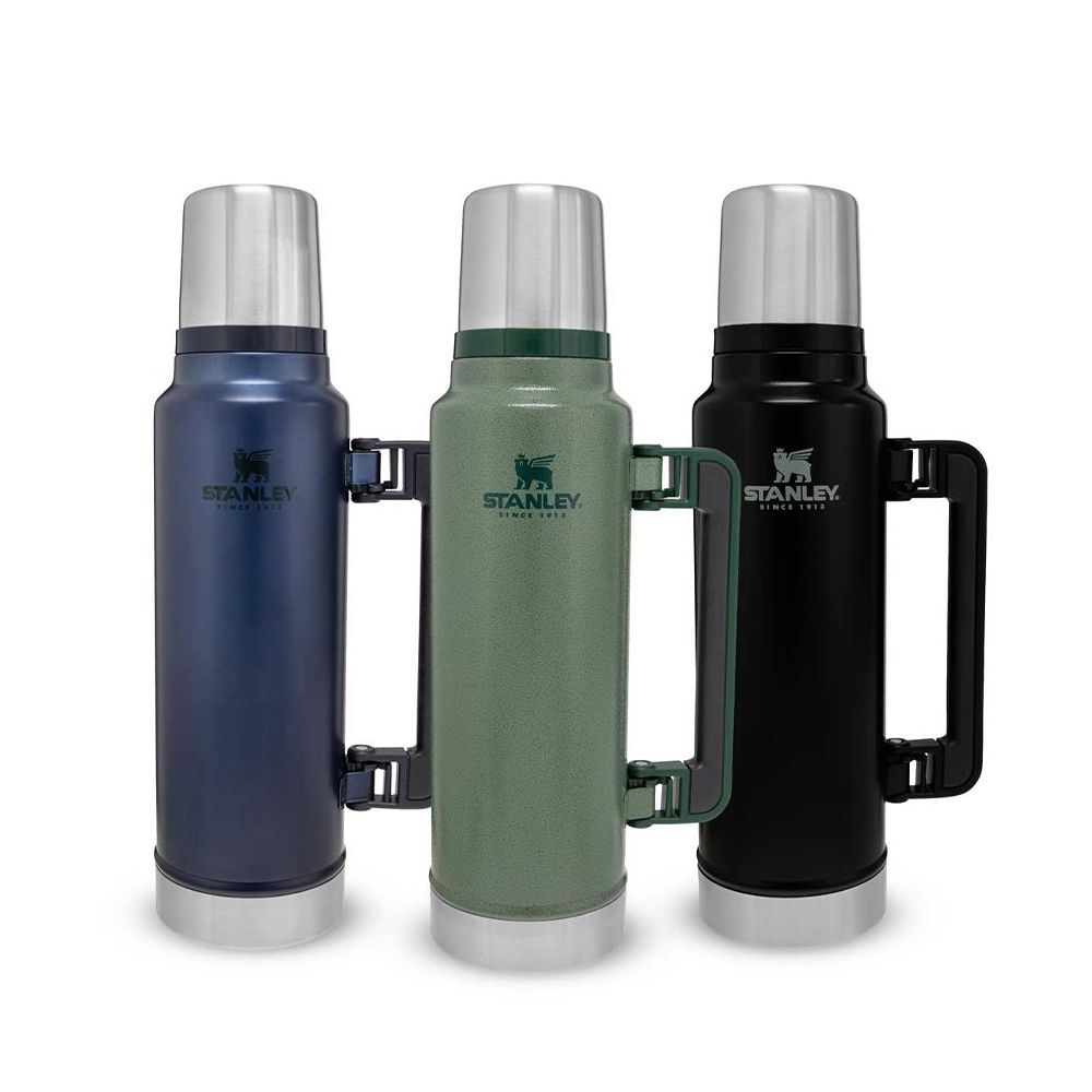 Stanley - Classic vacuum bottle 1.4 L Stanley - Classic vacuum bottle 1.4 L