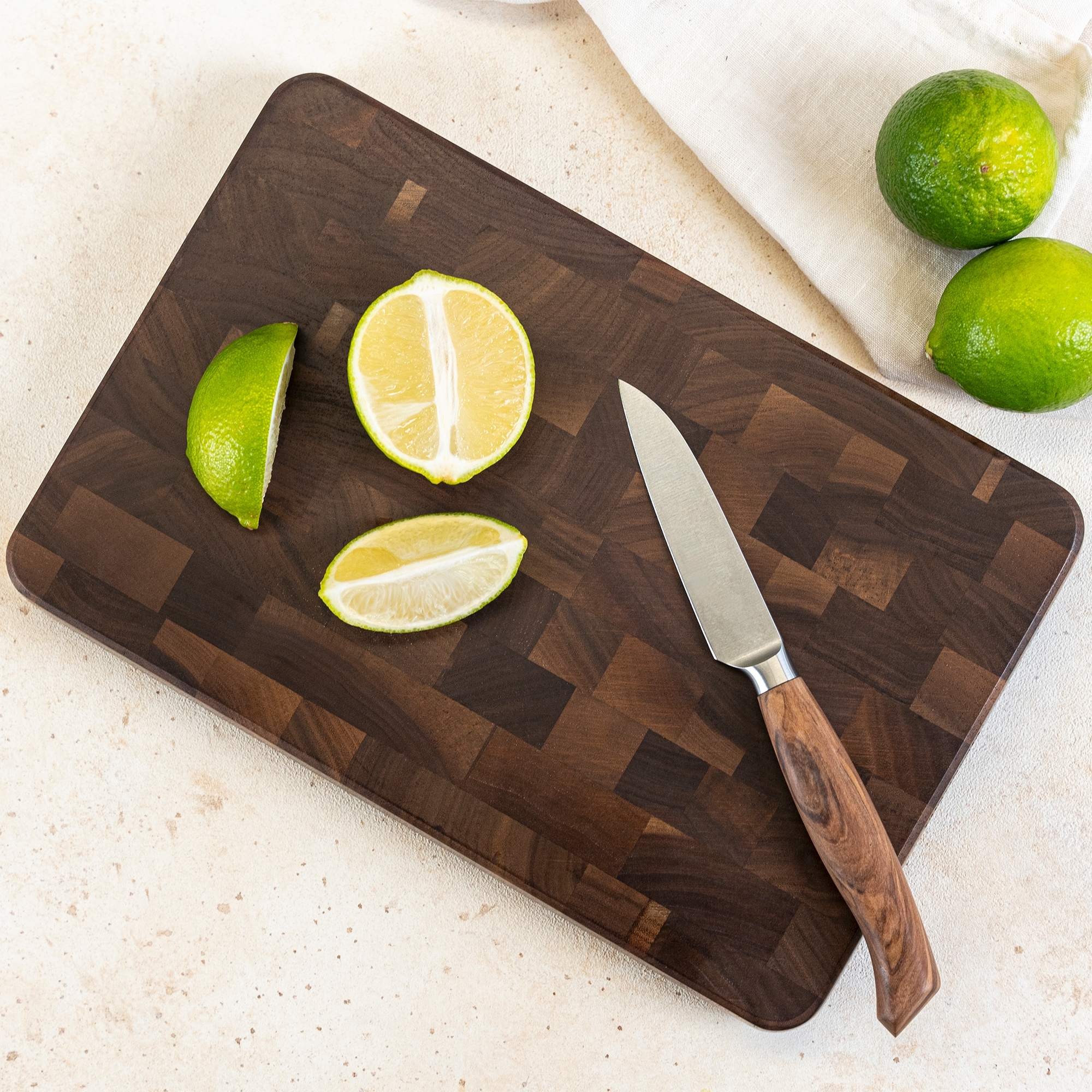 Continenta - Cutting Board, End-Grain Walnut, 32,5 x 21,5 x 3 cm