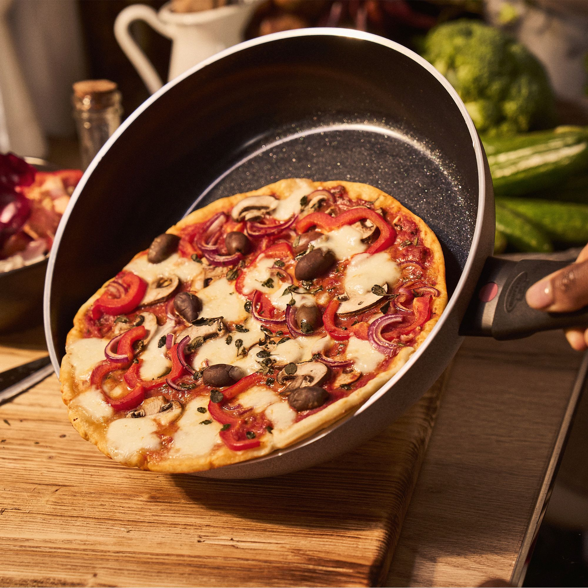 BALLARINI - Frying pan with lid | Ledro | ceramic non-stick coating | 28 cm