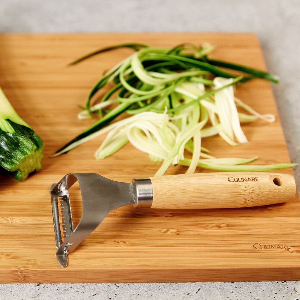 Culinare Naturals - Bamboo Julienne Peeler Culinare Naturals - Bamboo Julienne Peeler