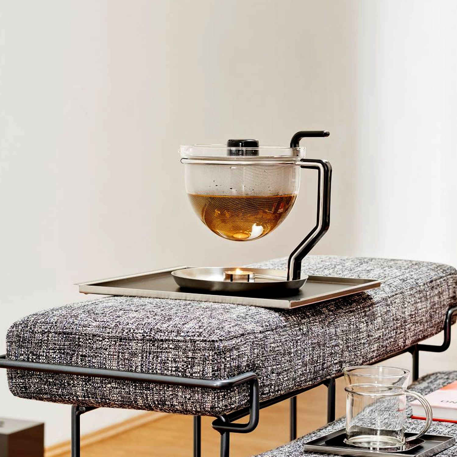 mono classic - Teapot with integrated warmer